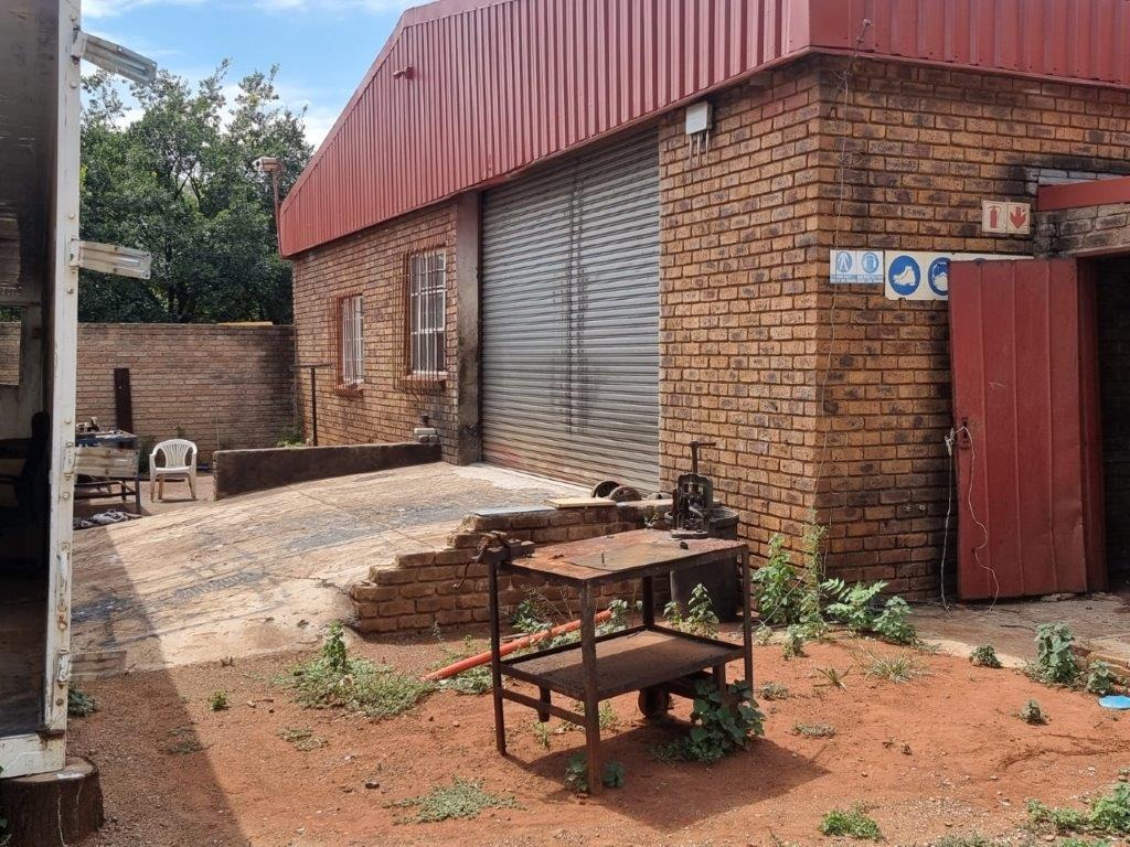 Commercial Property for Sale in Tedderfield A H Gauteng