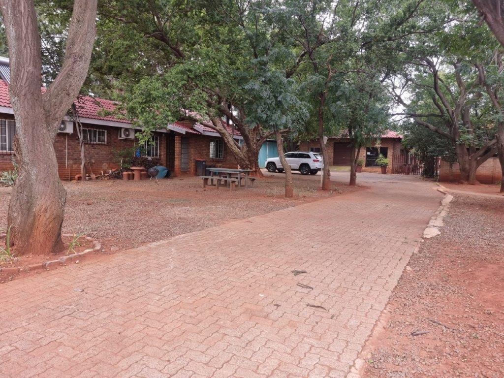 Commercial Property for Sale in Tedderfield A H Gauteng