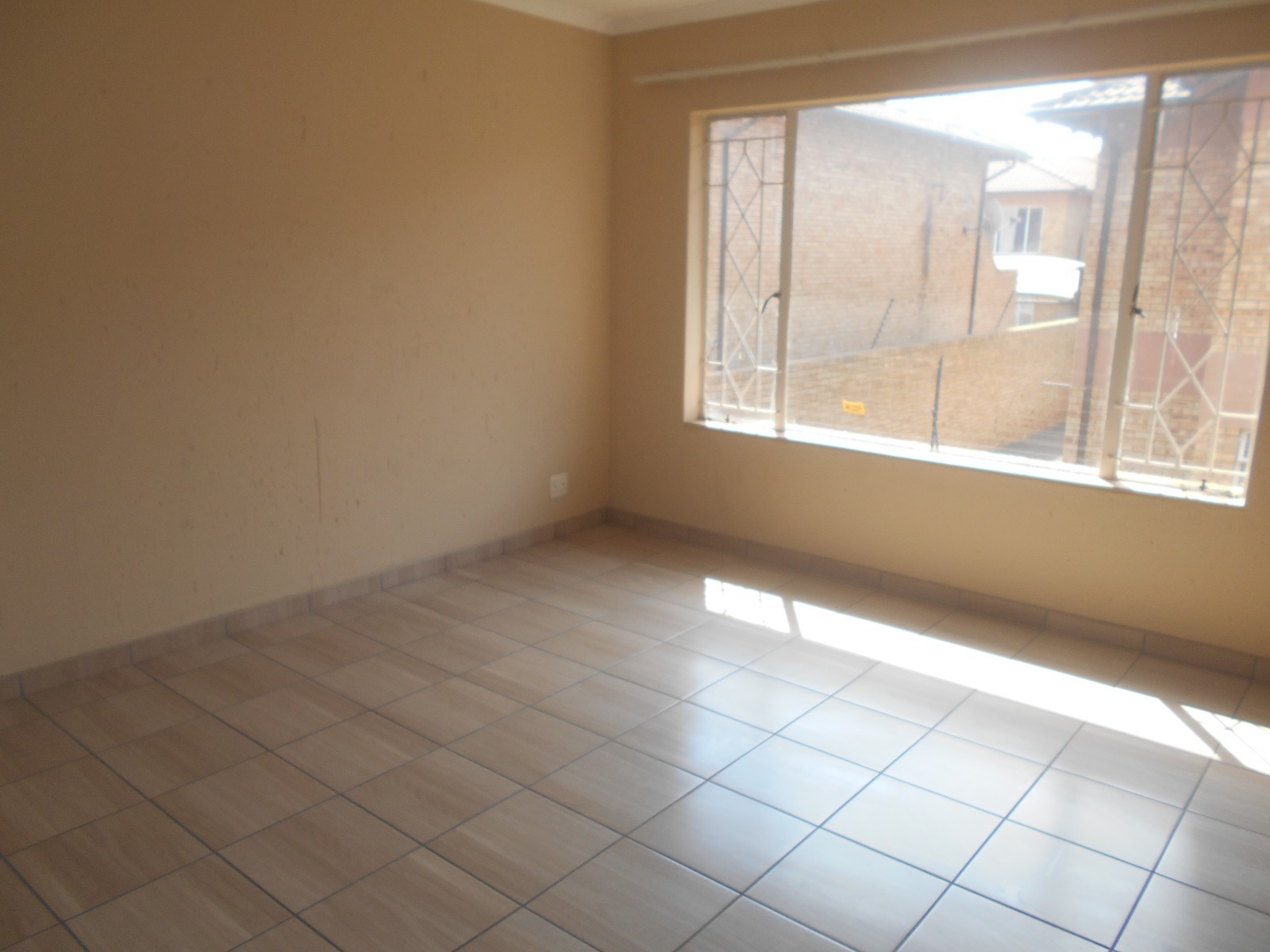 2 Bedroom Property for Sale in Cason Gauteng