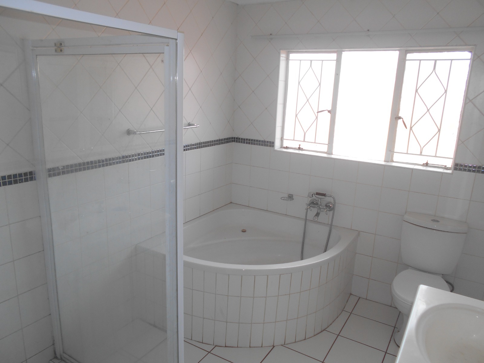 2 Bedroom Property for Sale in Cason Gauteng