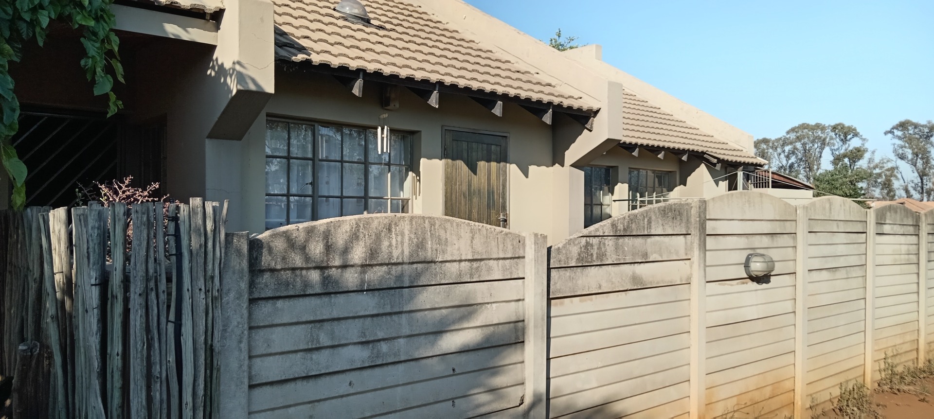 2 Bedroom Property for Sale in Pollak Park Gauteng