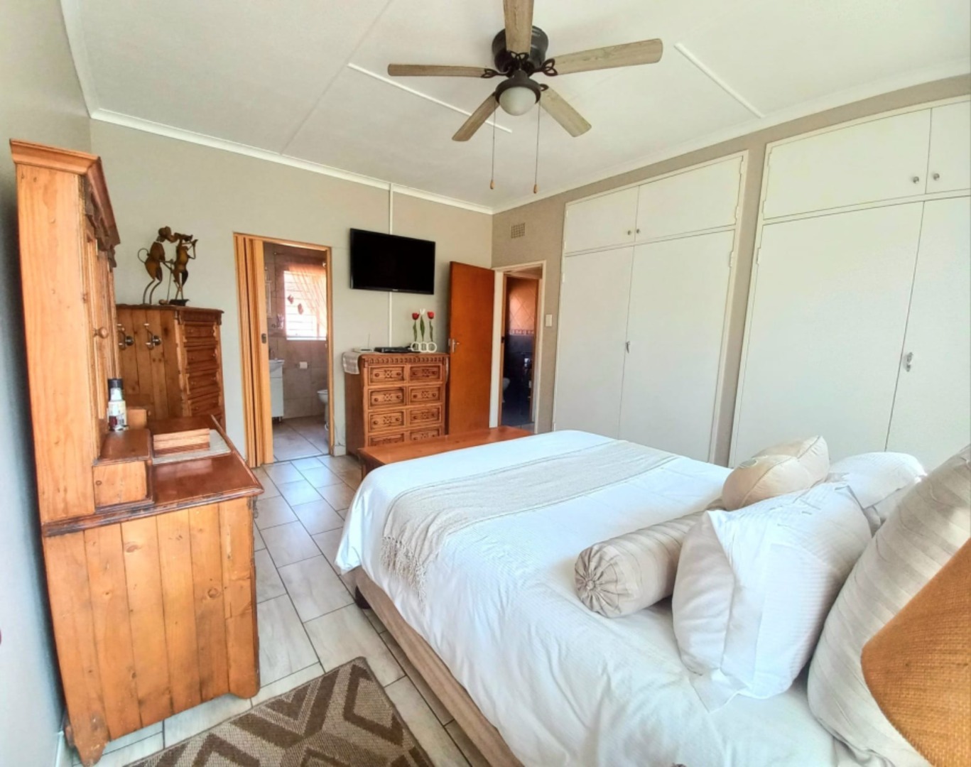 5 Bedroom Property for Sale in Dalpark Proper Gauteng