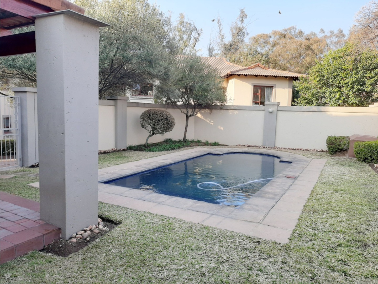 2 Bedroom Property for Sale in Bryanston Gauteng