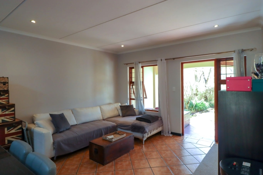 2 Bedroom Property for Sale in Bryanston Gauteng