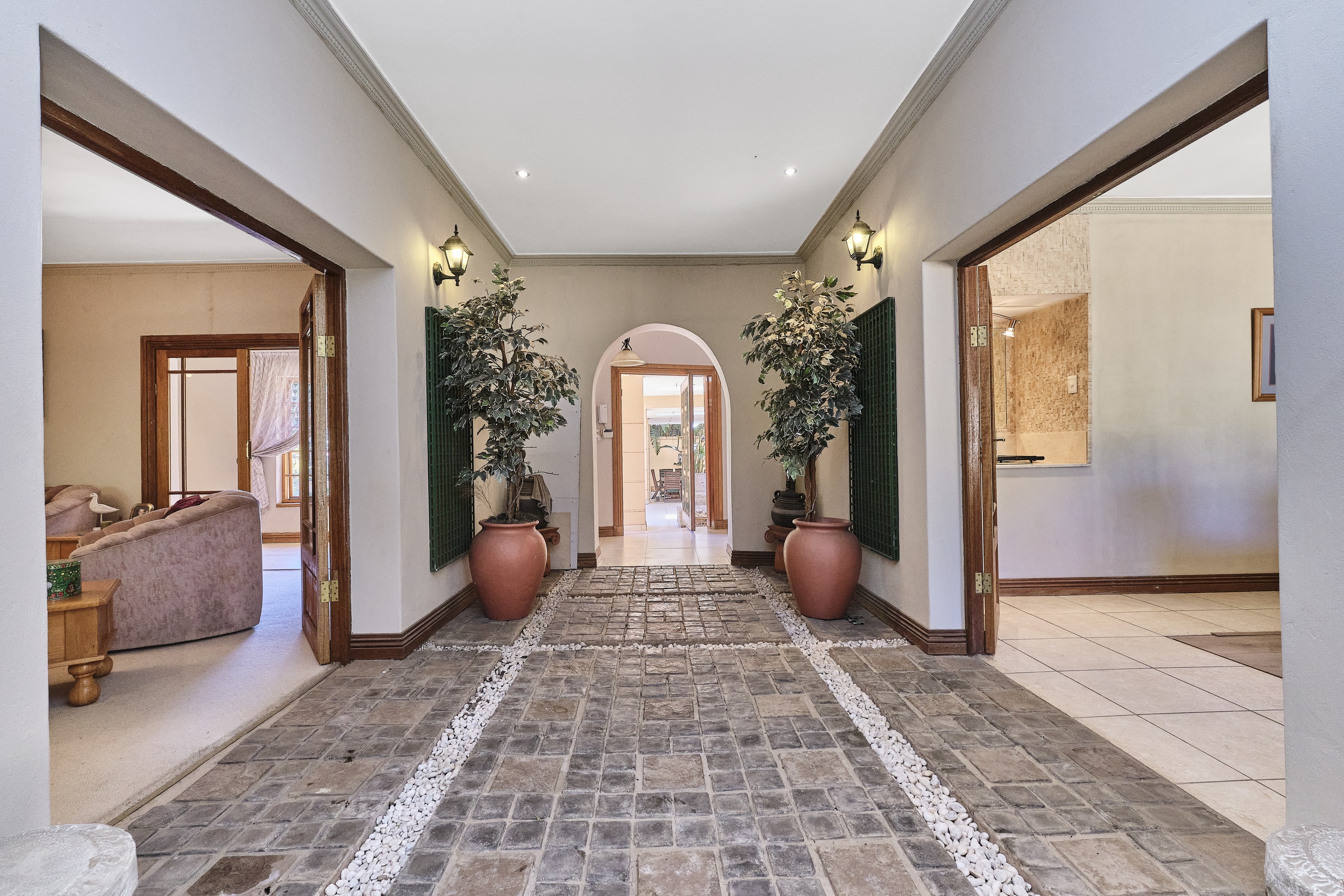 5 Bedroom Property for Sale in Northcliff Gauteng