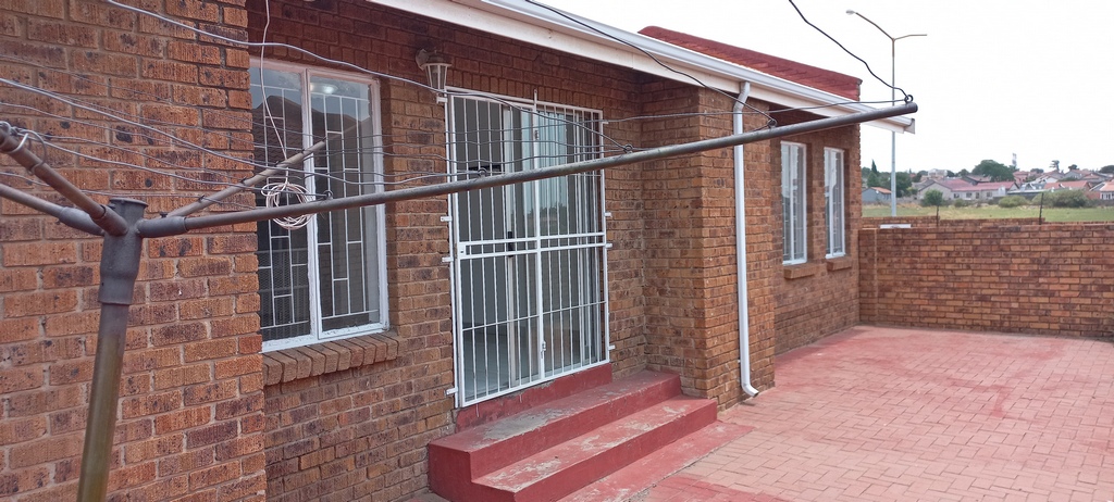 3 Bedroom Property for Sale in Norkem Park Gauteng