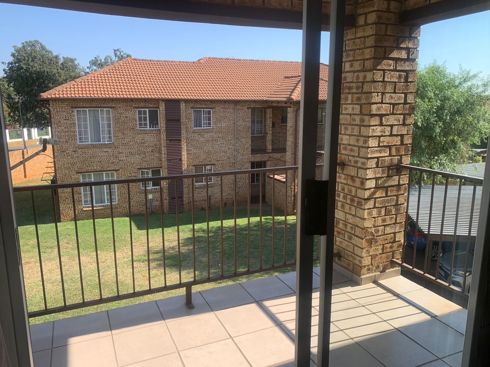 2 Bedroom Property for Sale in Noordwyk Gauteng