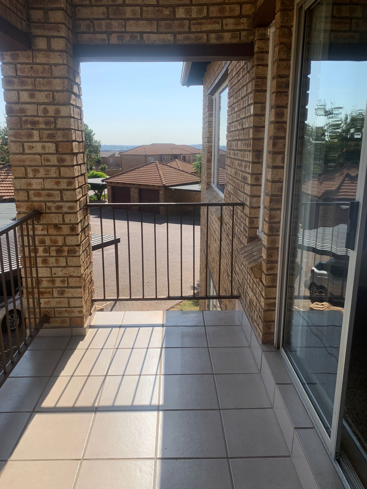 2 Bedroom Property for Sale in Noordwyk Gauteng