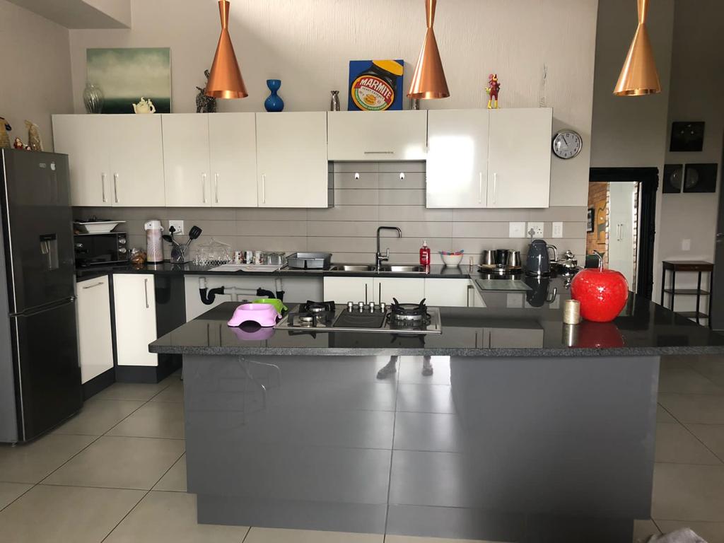 2 Bedroom Property for Sale in Hazelwood Gauteng