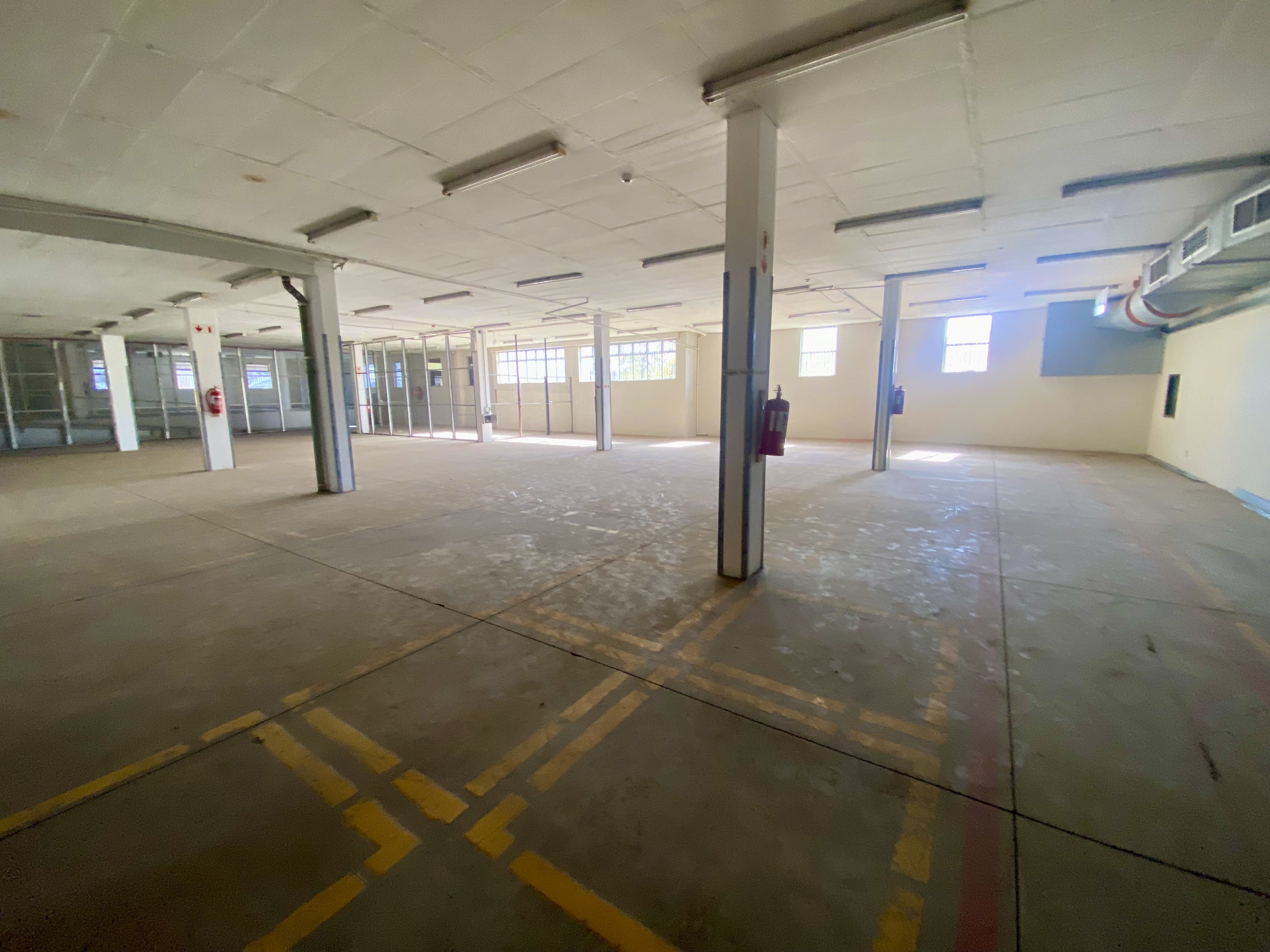 To Let commercial Property for Rent in Randjespark Gauteng