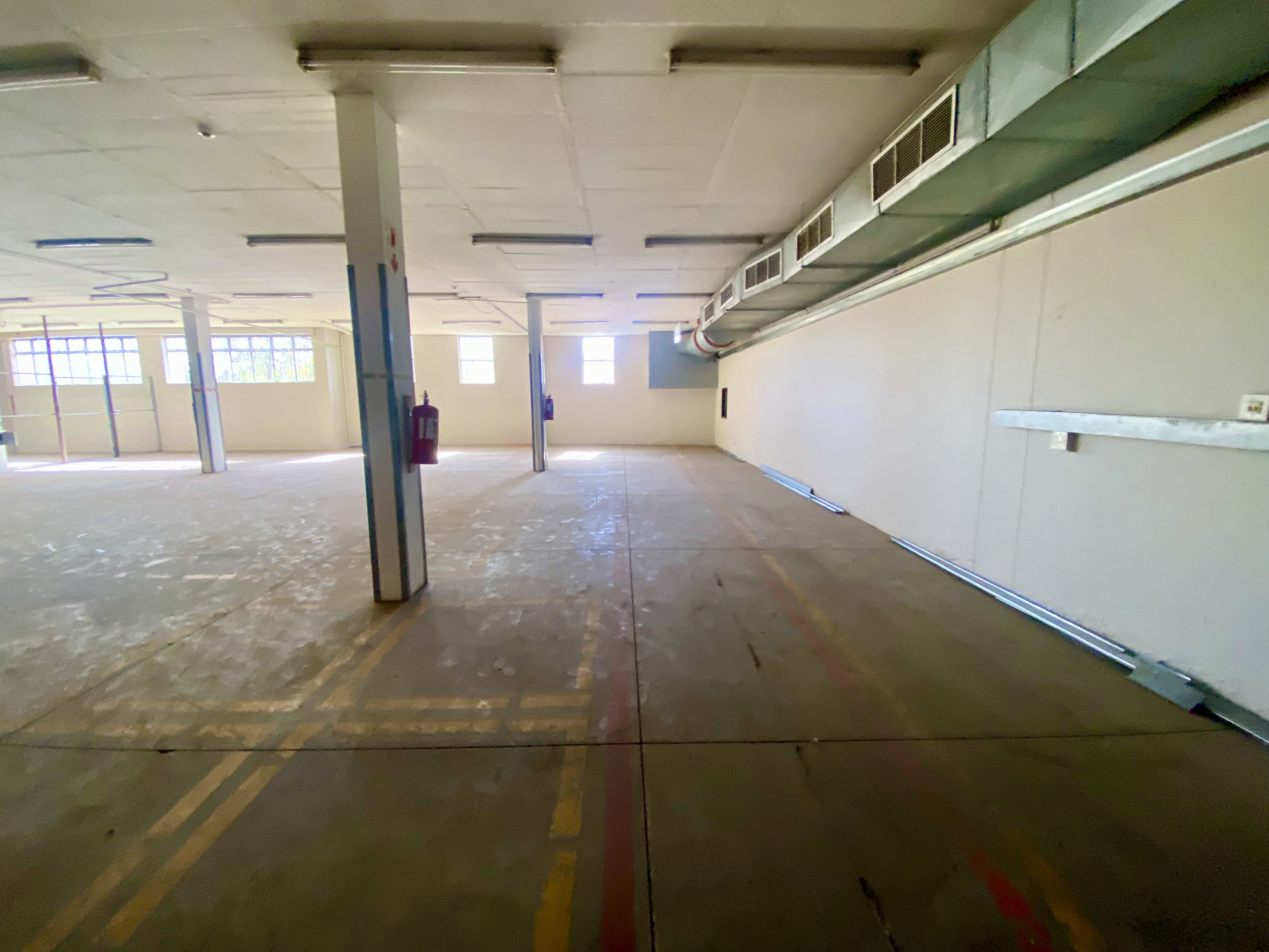 To Let commercial Property for Rent in Randjespark Gauteng