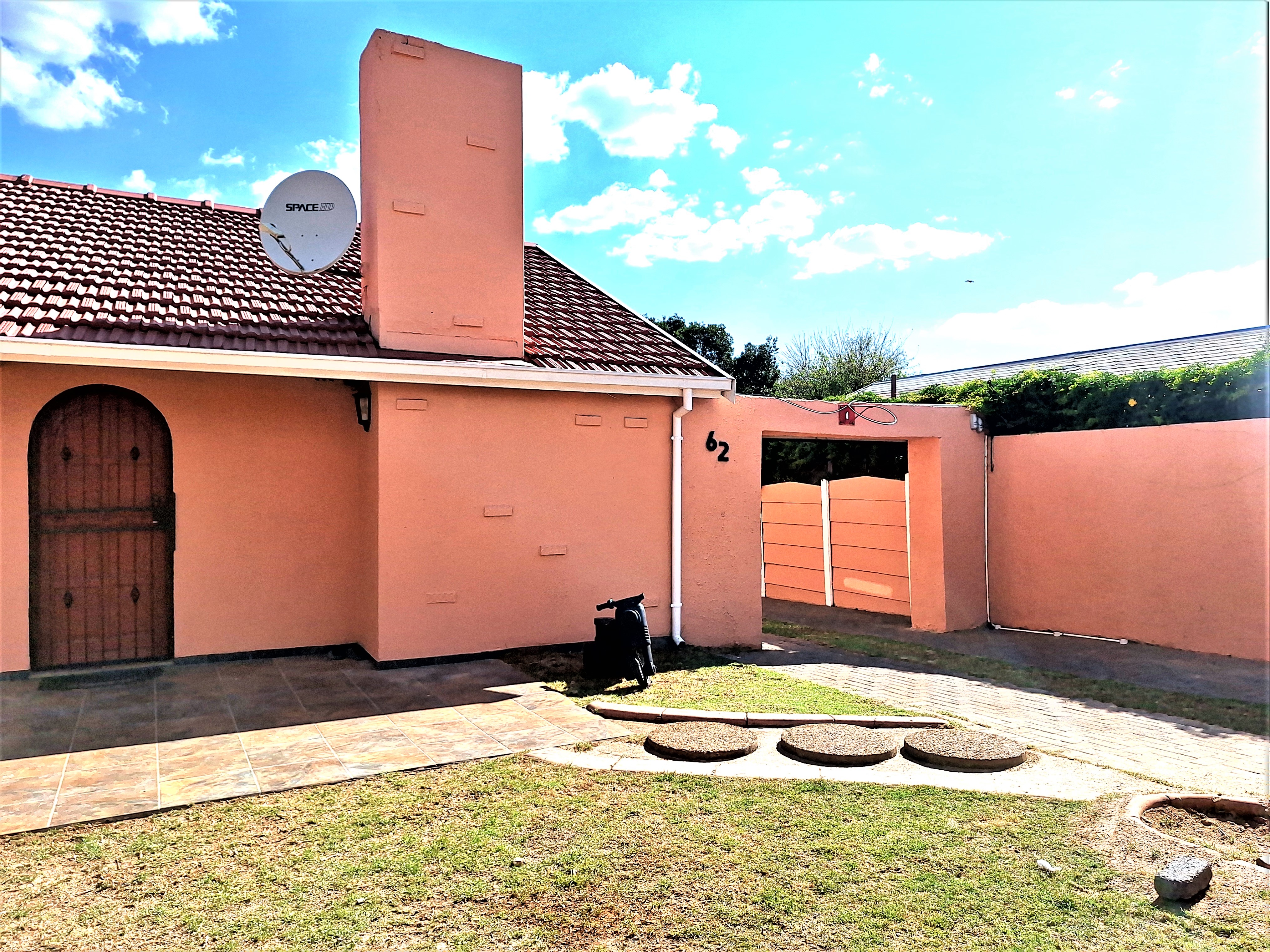 3 Bedroom Property for Sale in Sophiatown Gauteng