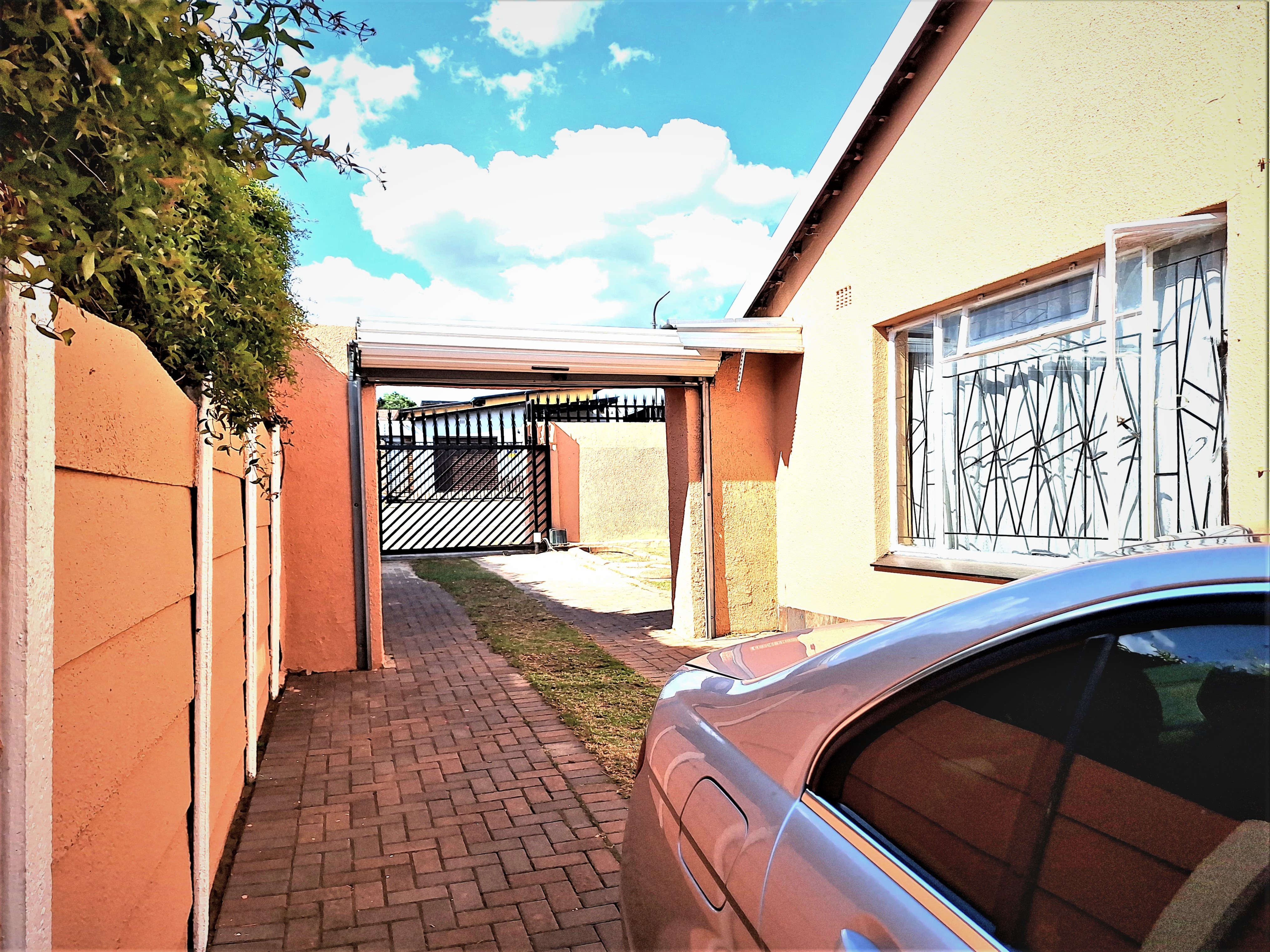 3 Bedroom Property for Sale in Sophiatown Gauteng