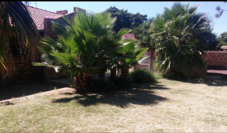 2 Bedroom Property for Sale in Theresa Park Gauteng