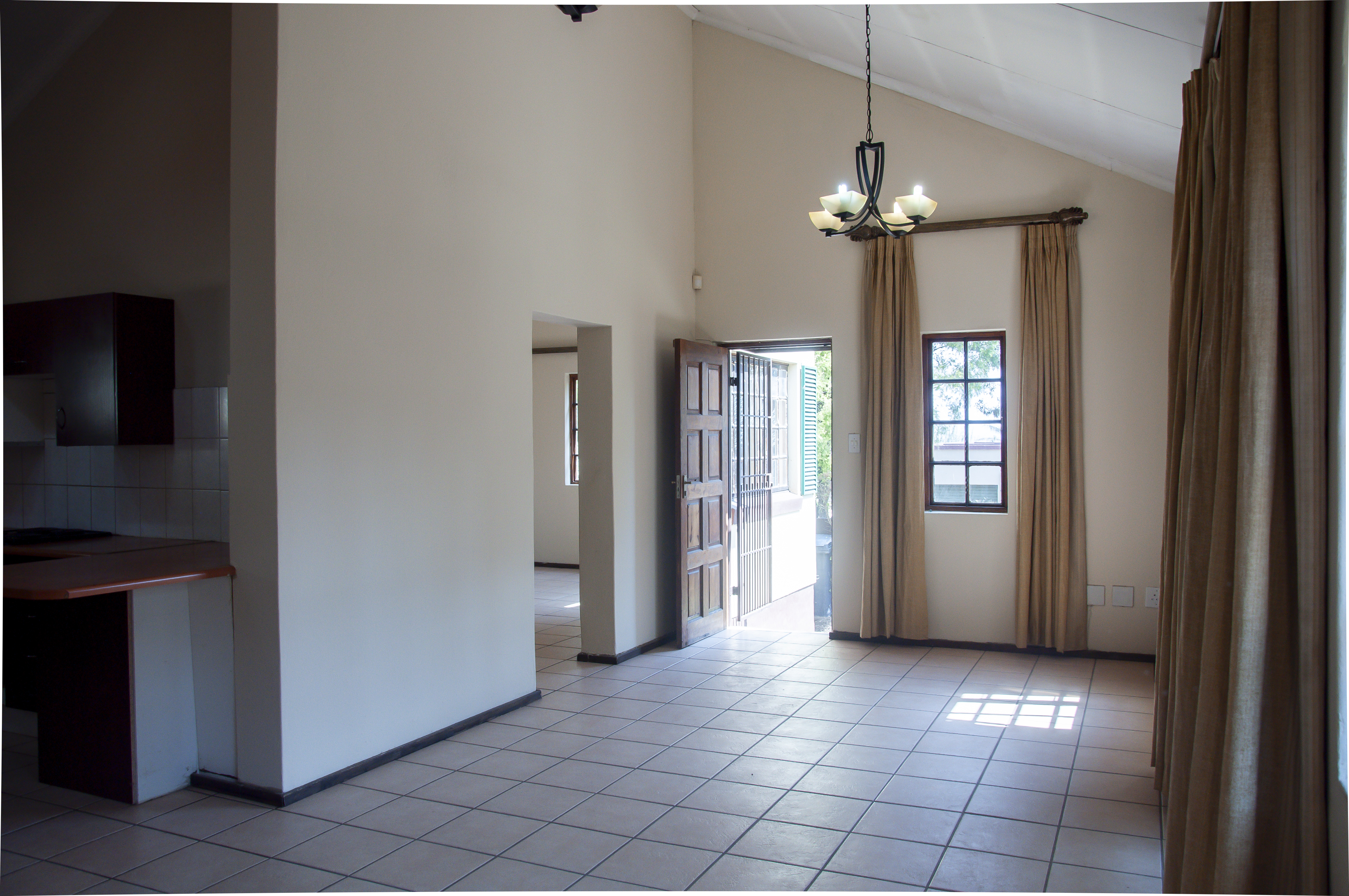 3 Bedroom Property for Sale in Halfway Gardens Gauteng