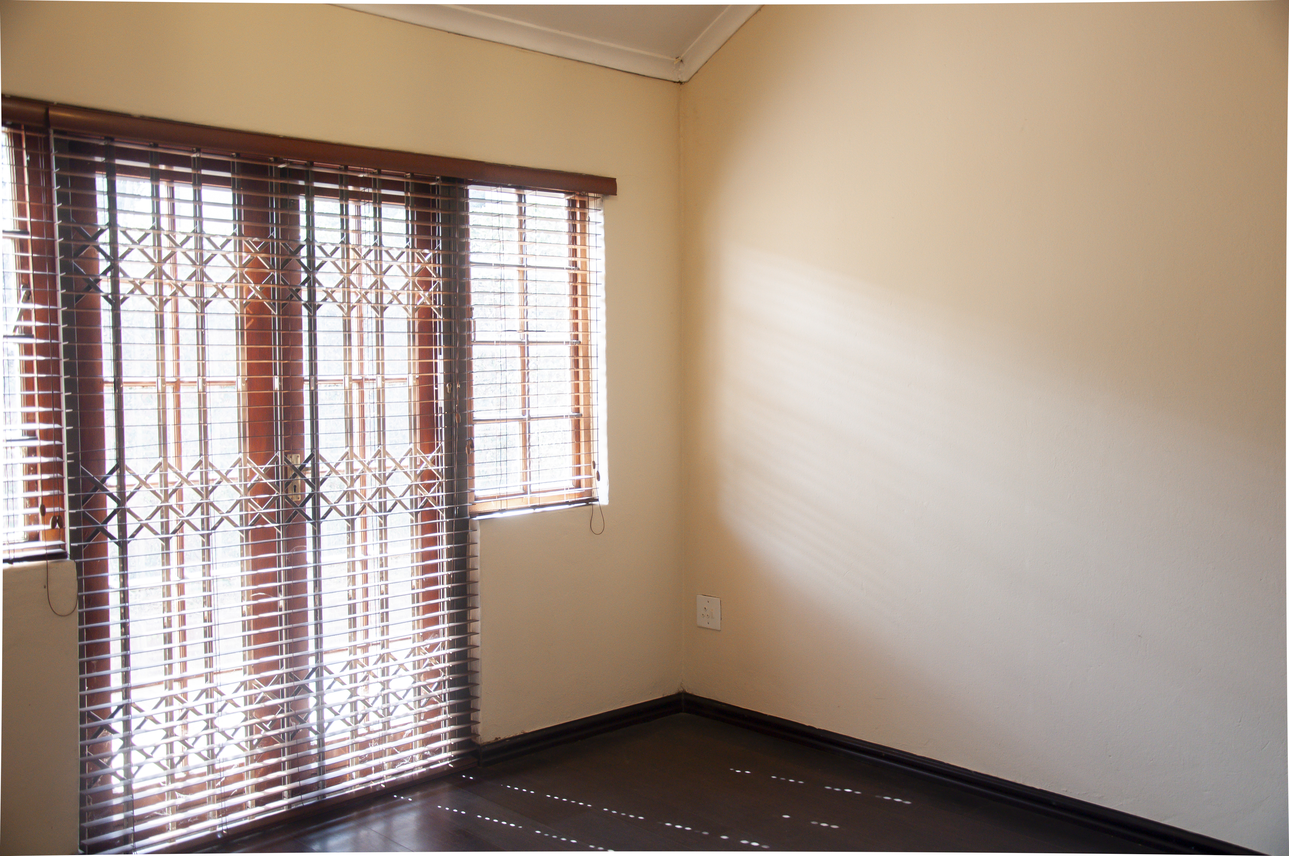 3 Bedroom Property for Sale in Halfway Gardens Gauteng