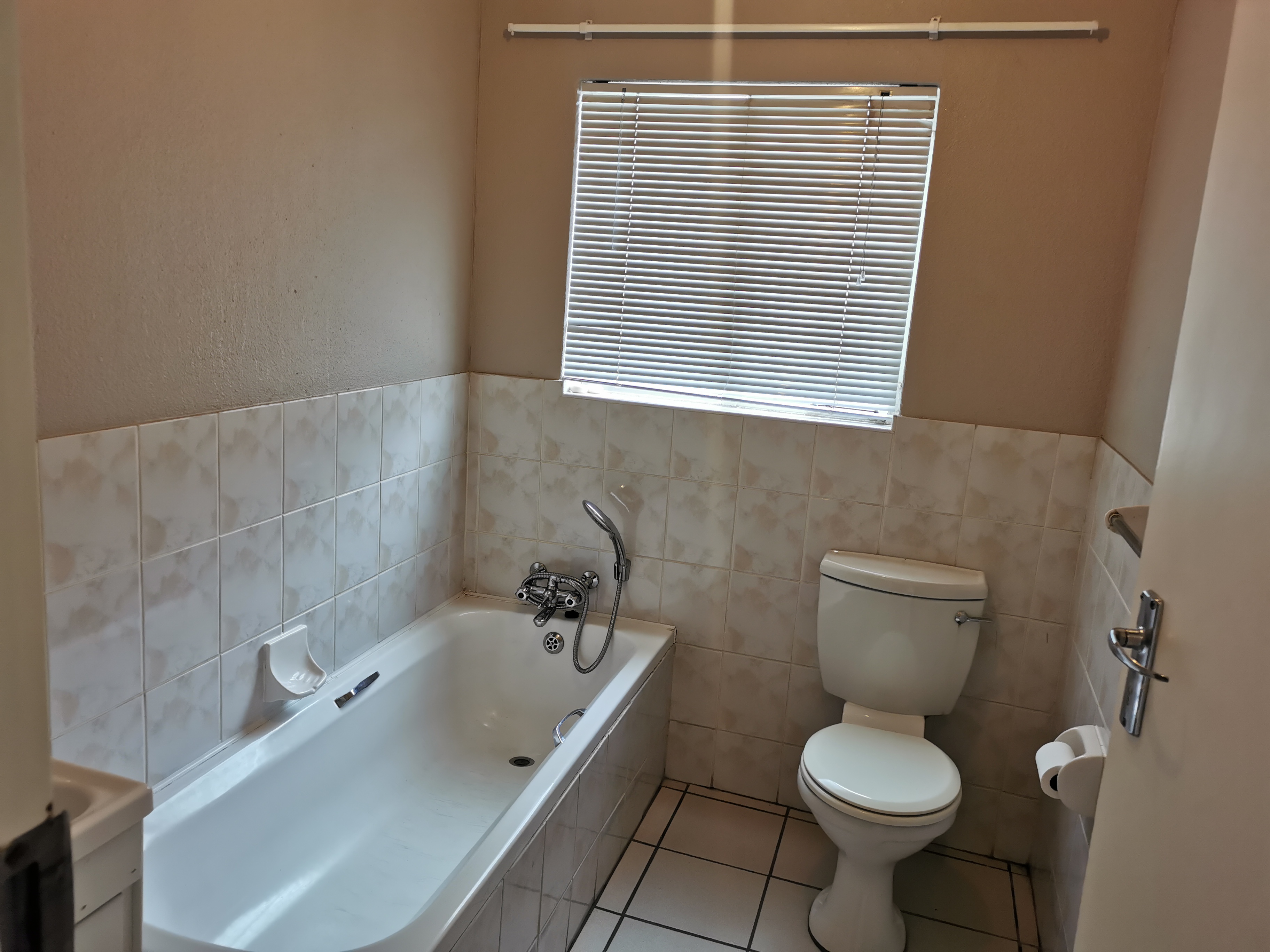 To Let 3 Bedroom Property for Rent in Honeydew Ridge Gauteng