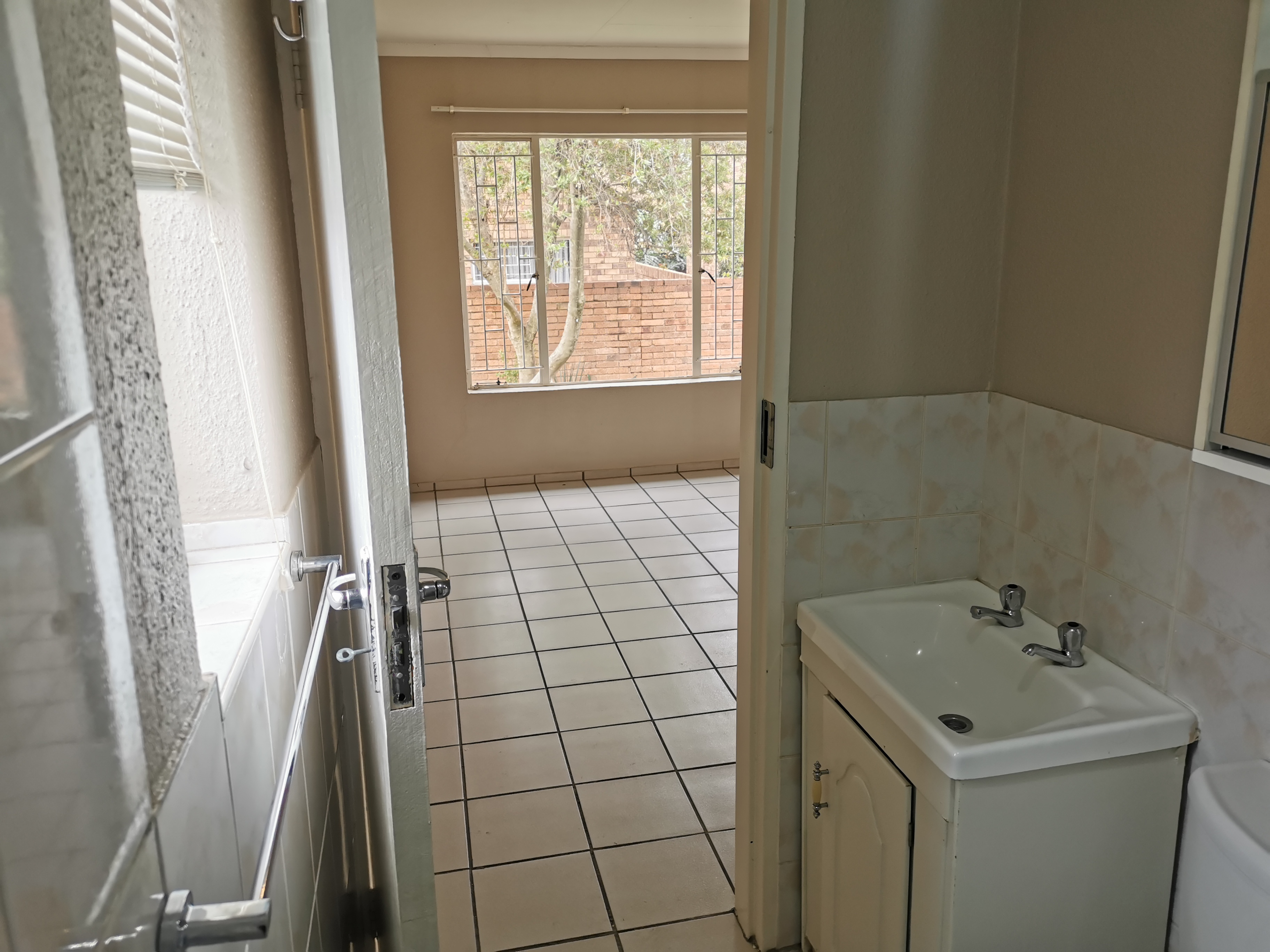 To Let 3 Bedroom Property for Rent in Honeydew Ridge Gauteng