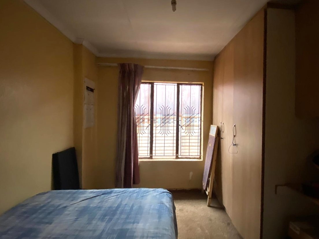 3 Bedroom Property for Sale in Lakeside Gauteng