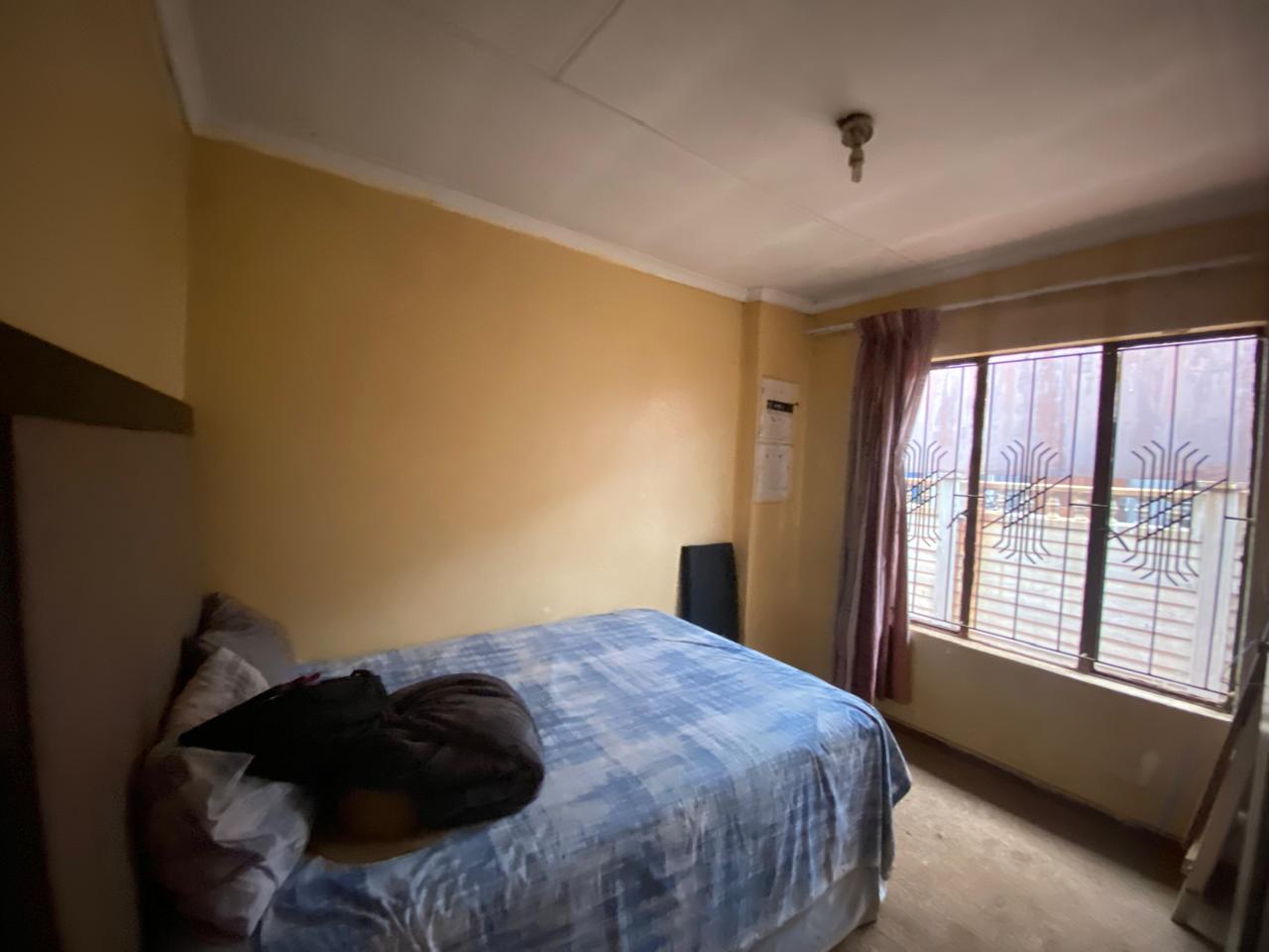 3 Bedroom Property for Sale in Lakeside Gauteng