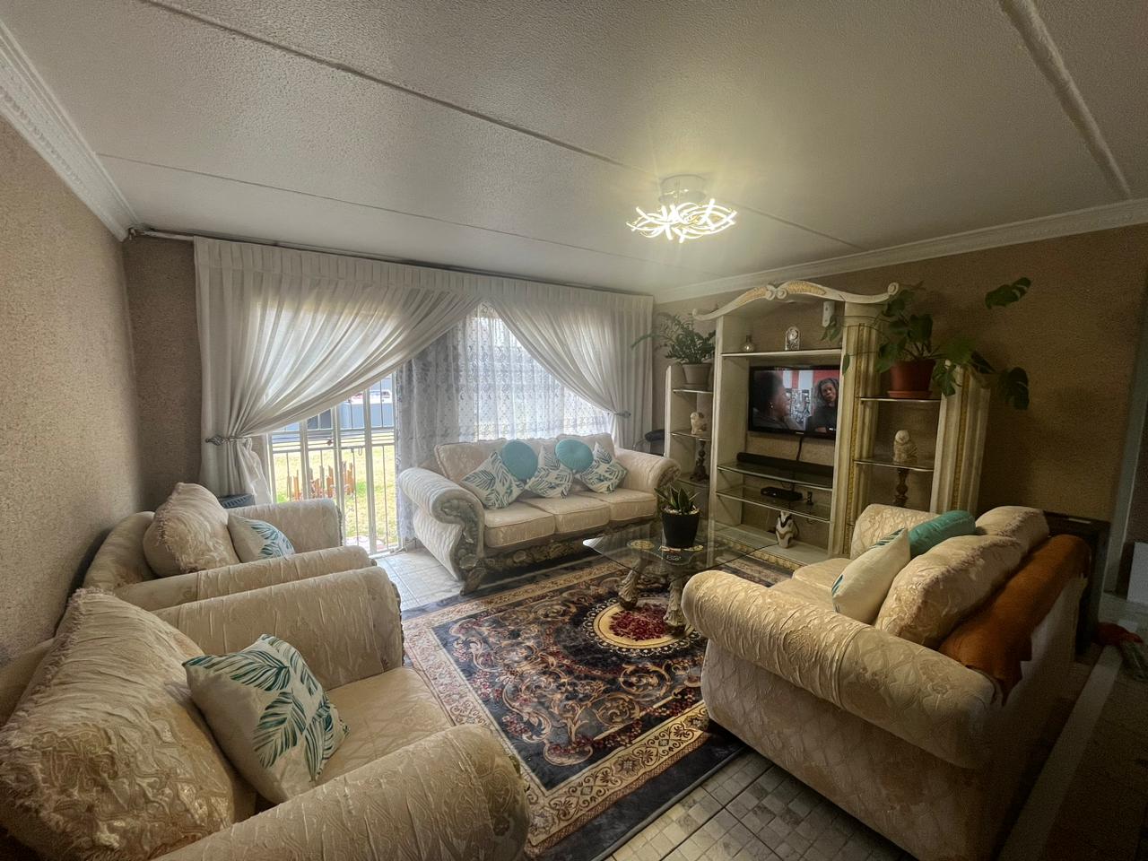 2 Bedroom Property for Sale in Alan Manor Gauteng