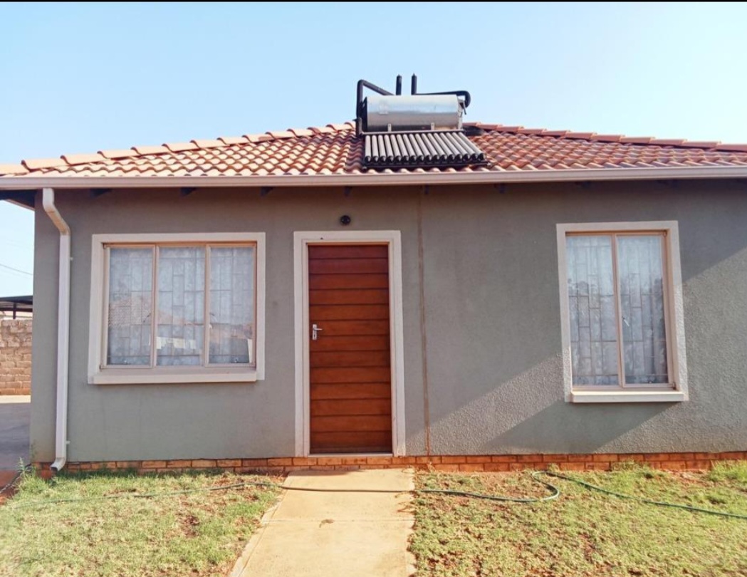 2 Bedroom Property for Sale in Gem Valley Gauteng