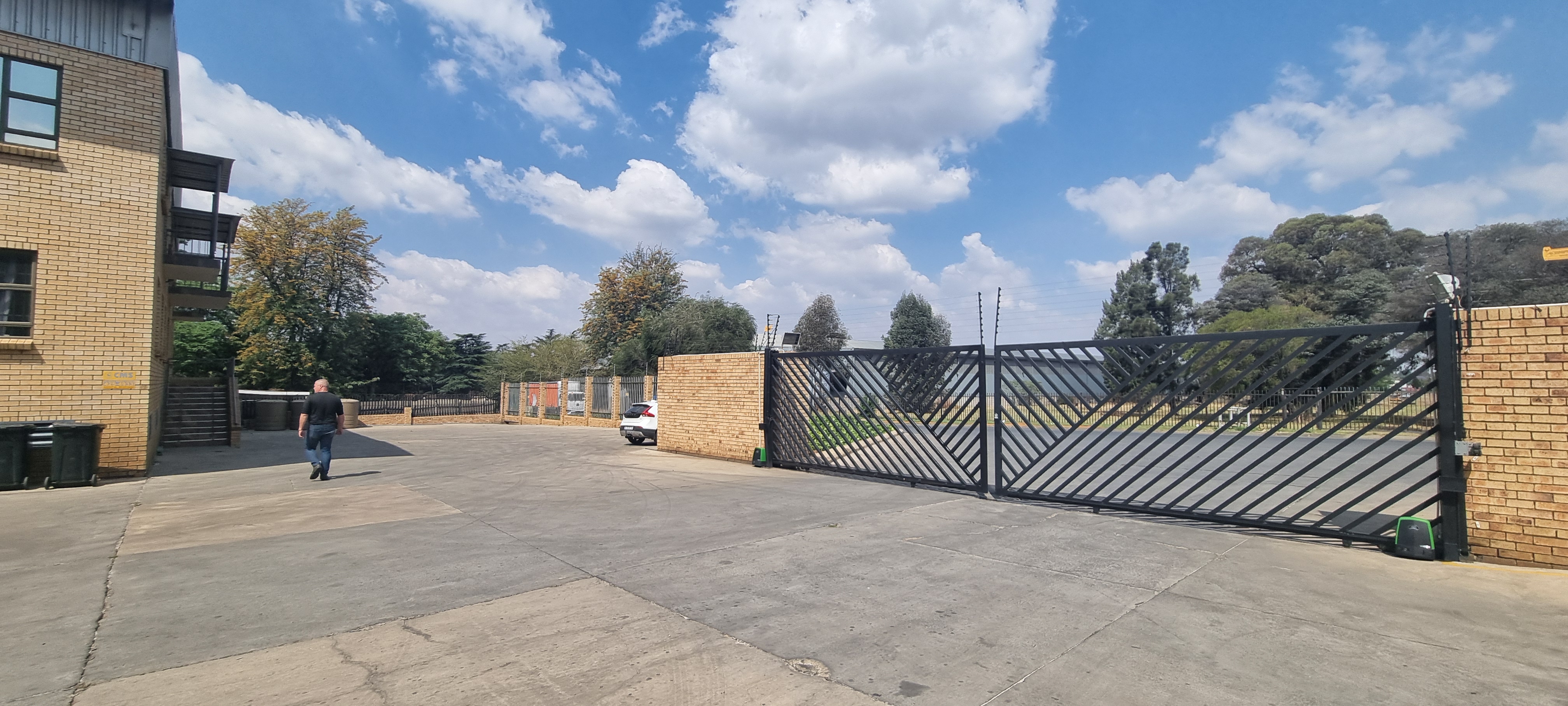 To Let commercial Property for Rent in Pomona Gauteng