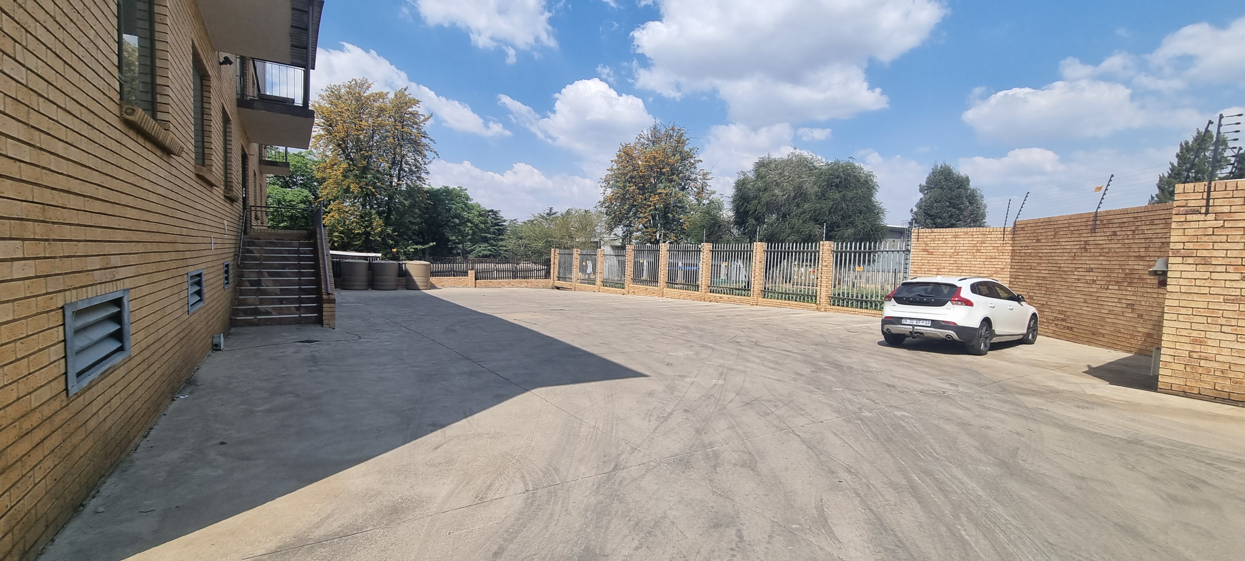 To Let commercial Property for Rent in Pomona Gauteng