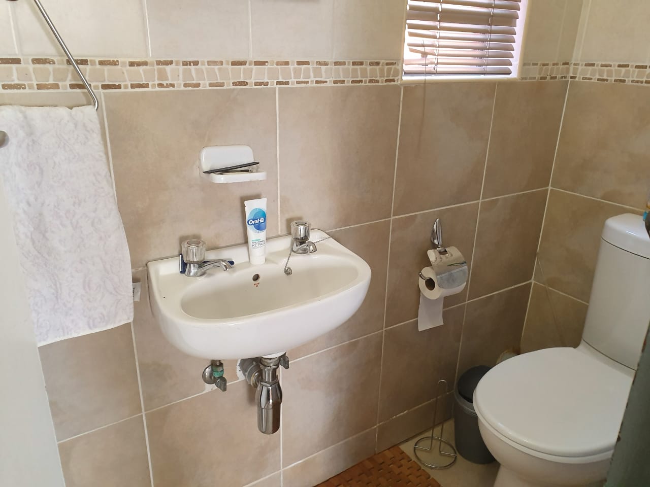 2 Bedroom Property for Sale in Magalieskruin Gauteng