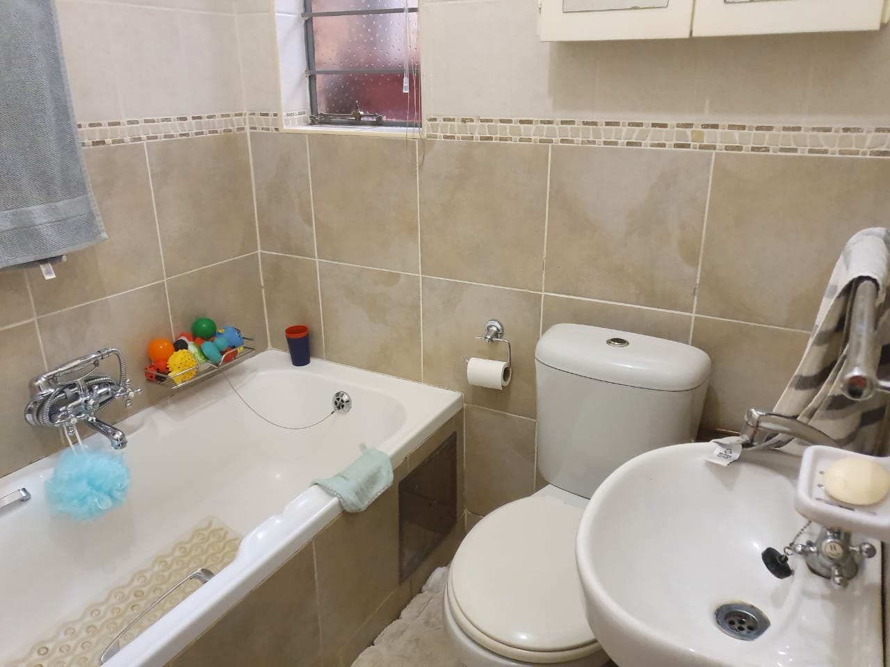 2 Bedroom Property for Sale in Magalieskruin Gauteng