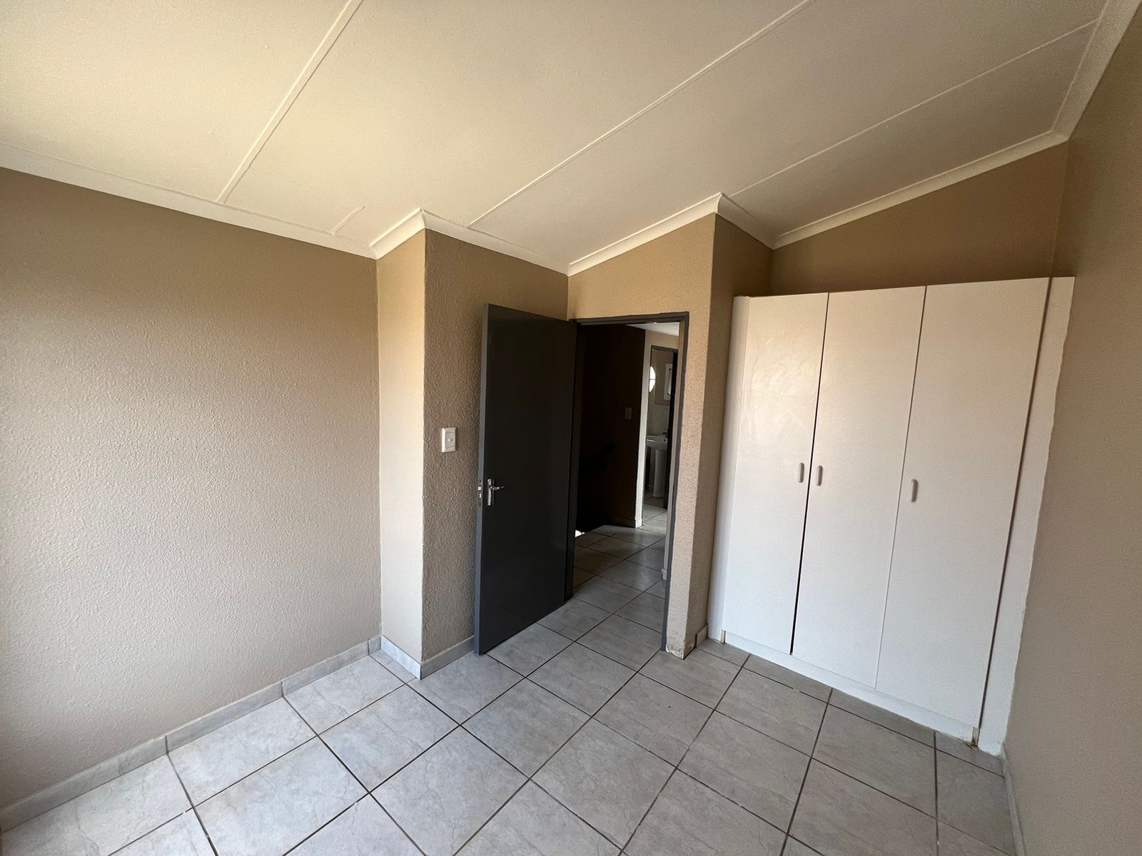 To Let 3 Bedroom Property for Rent in Windmill Park Gauteng