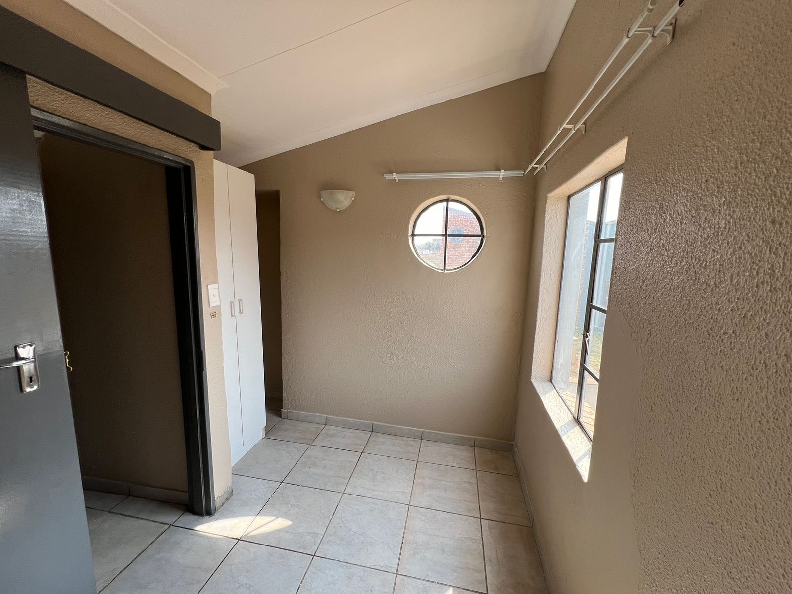 To Let 3 Bedroom Property for Rent in Windmill Park Gauteng