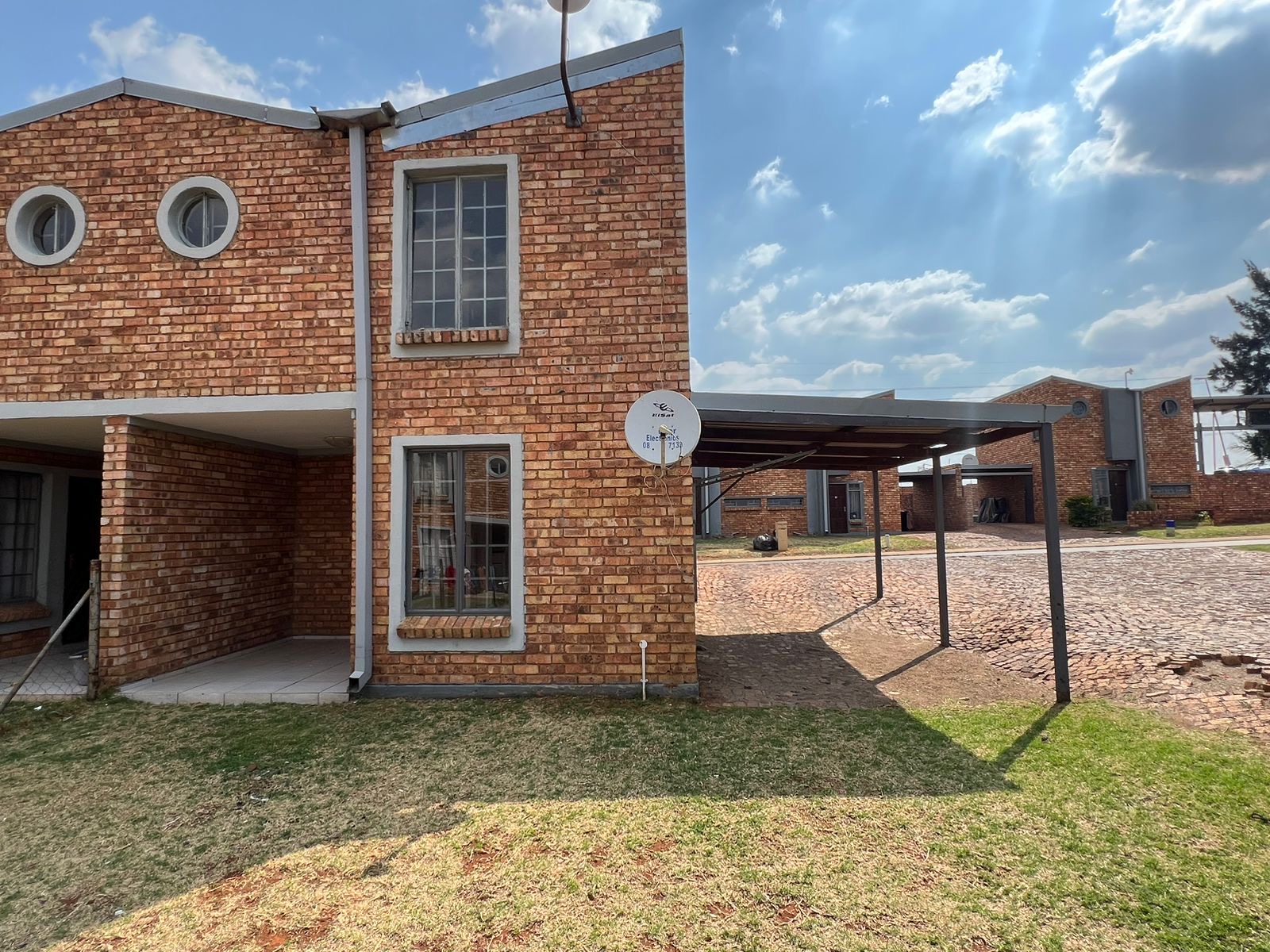 To Let 3 Bedroom Property for Rent in Windmill Park Gauteng