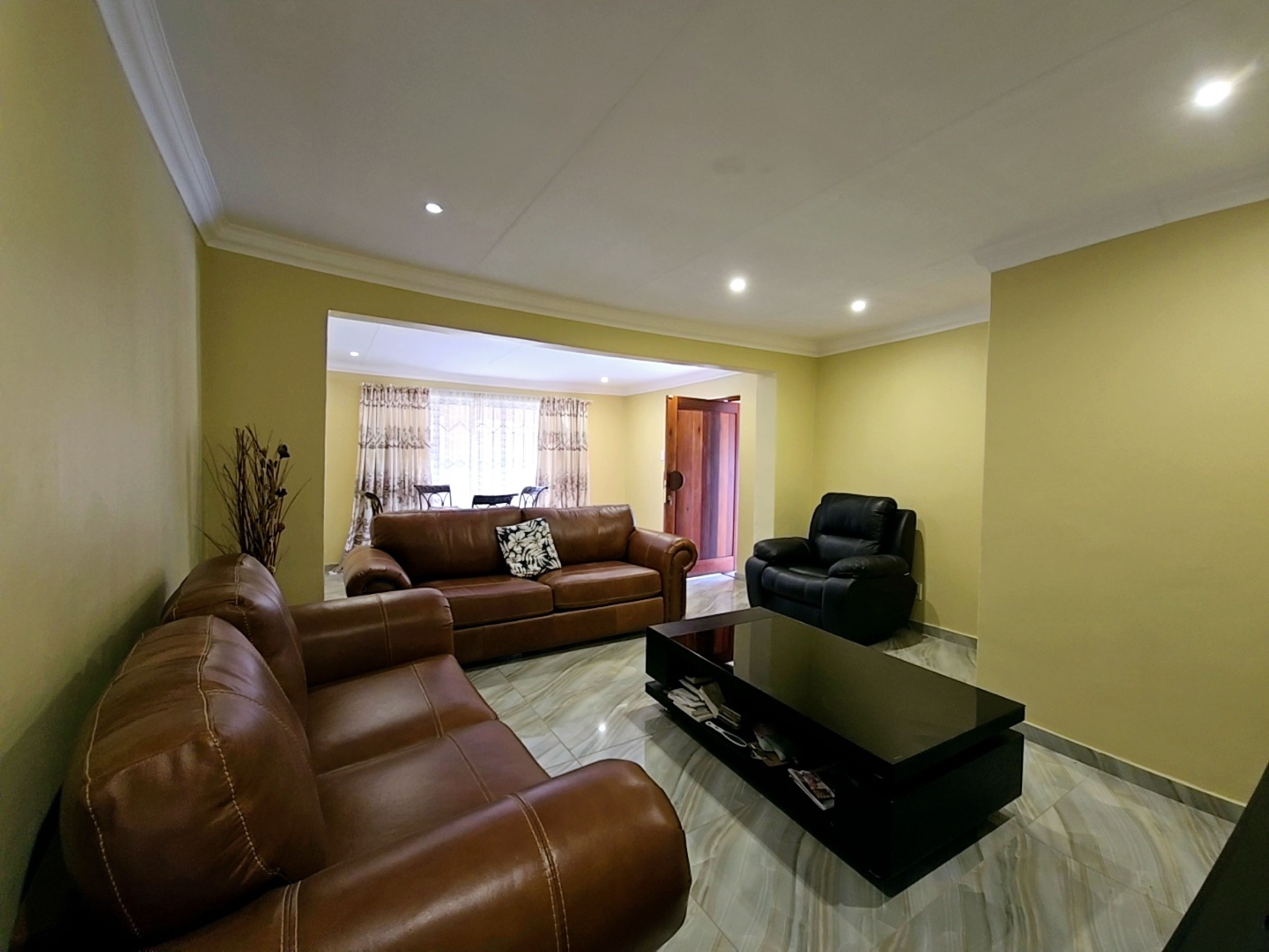 3 Bedroom Property for Sale in Annlin Gauteng