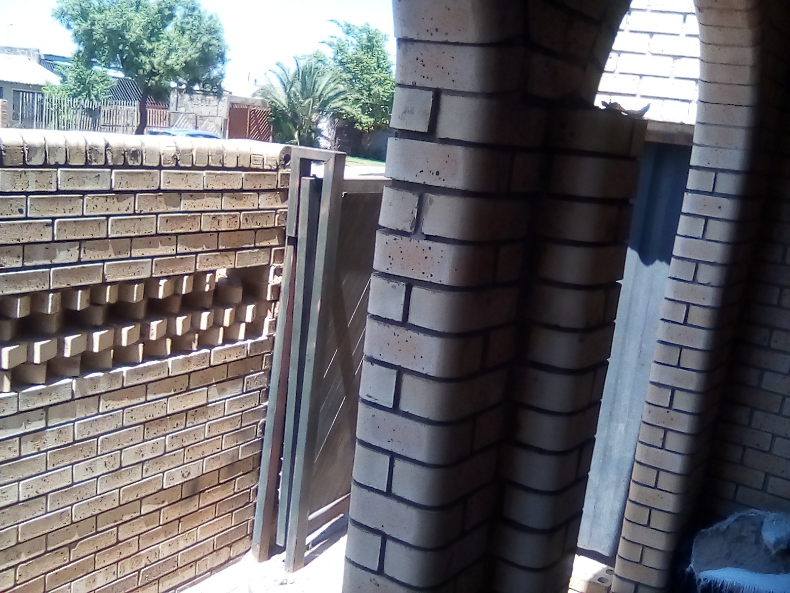 2 Bedroom Property for Sale in Zola Gauteng