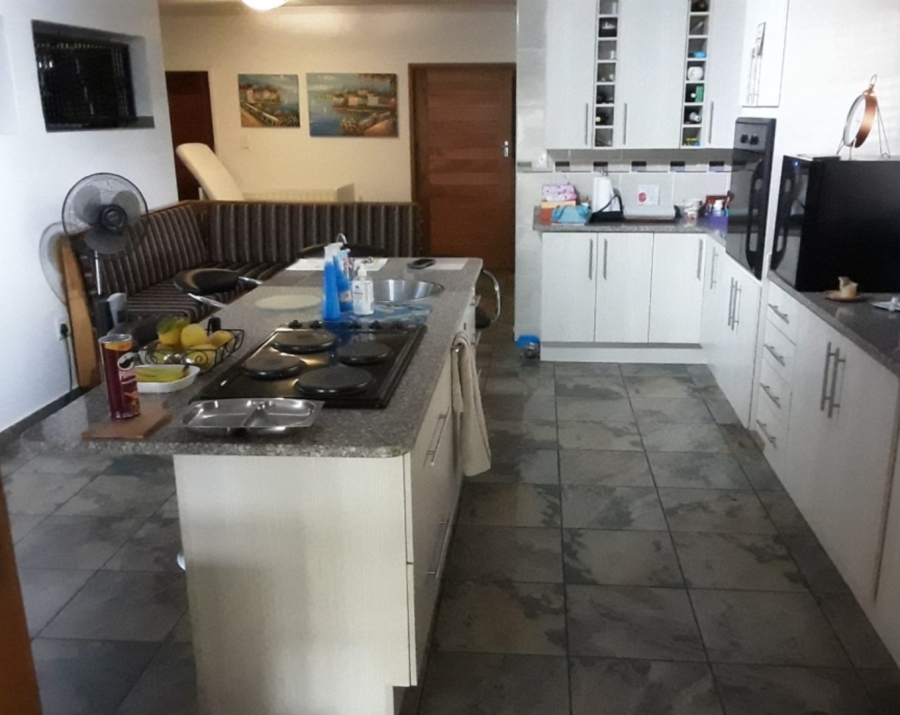 3 Bedroom Property for Sale in Mantevrede Gauteng