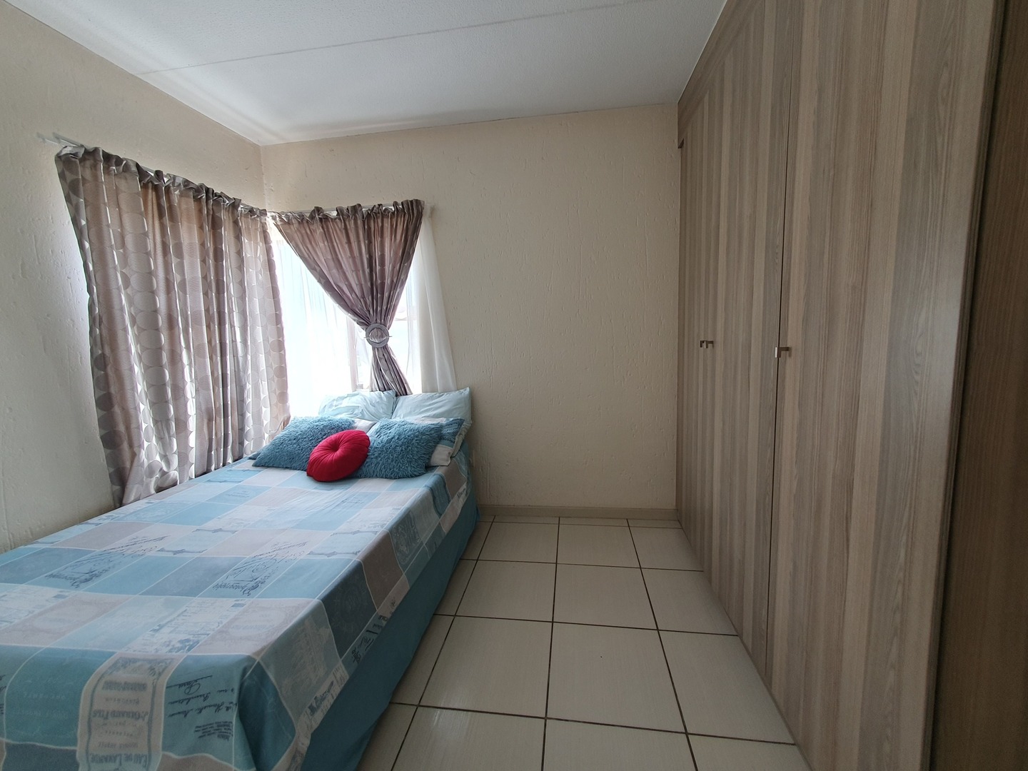 2 Bedroom Property for Sale in Paulshof Gauteng