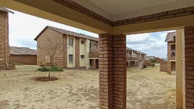 2 Bedroom Property for Sale in Noordwyk Gauteng