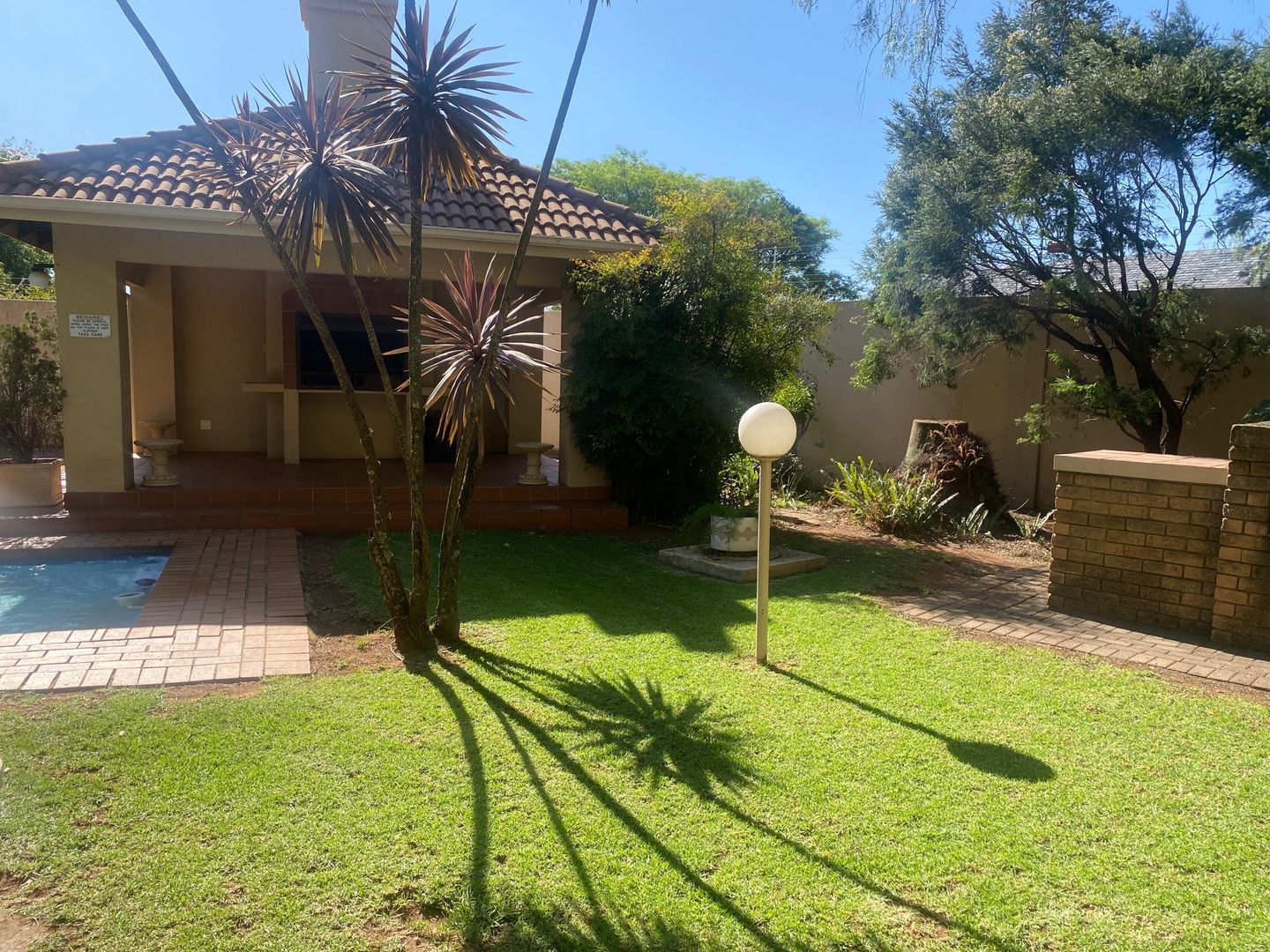 2 Bedroom Property for Sale in Glen Atholl Gauteng