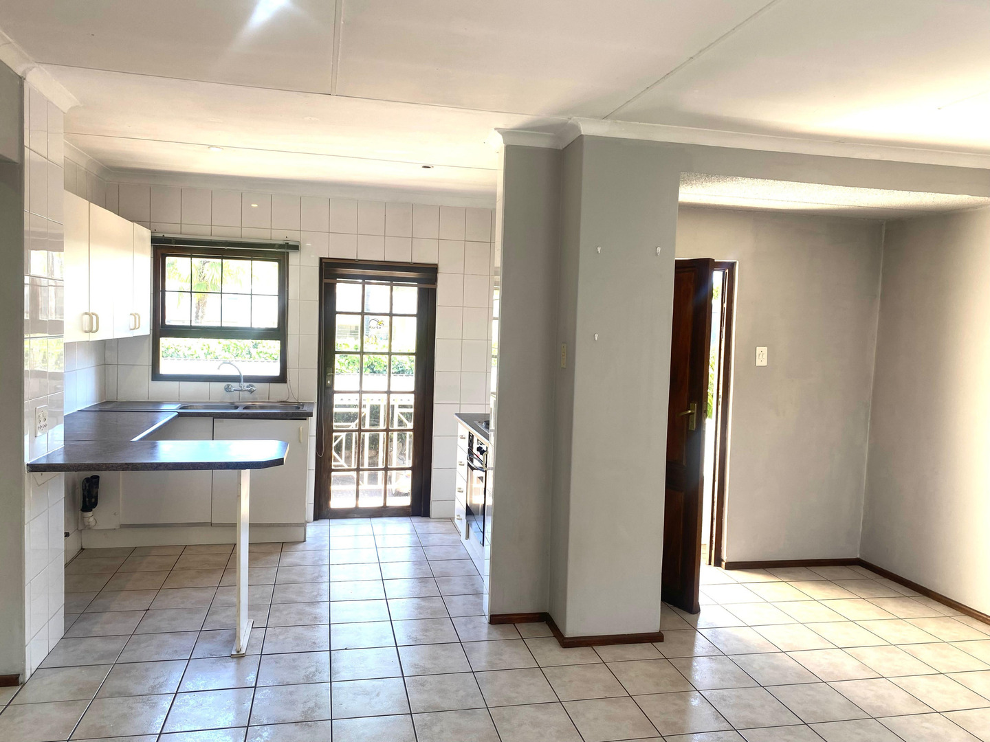 2 Bedroom Property for Sale in Glen Atholl Gauteng