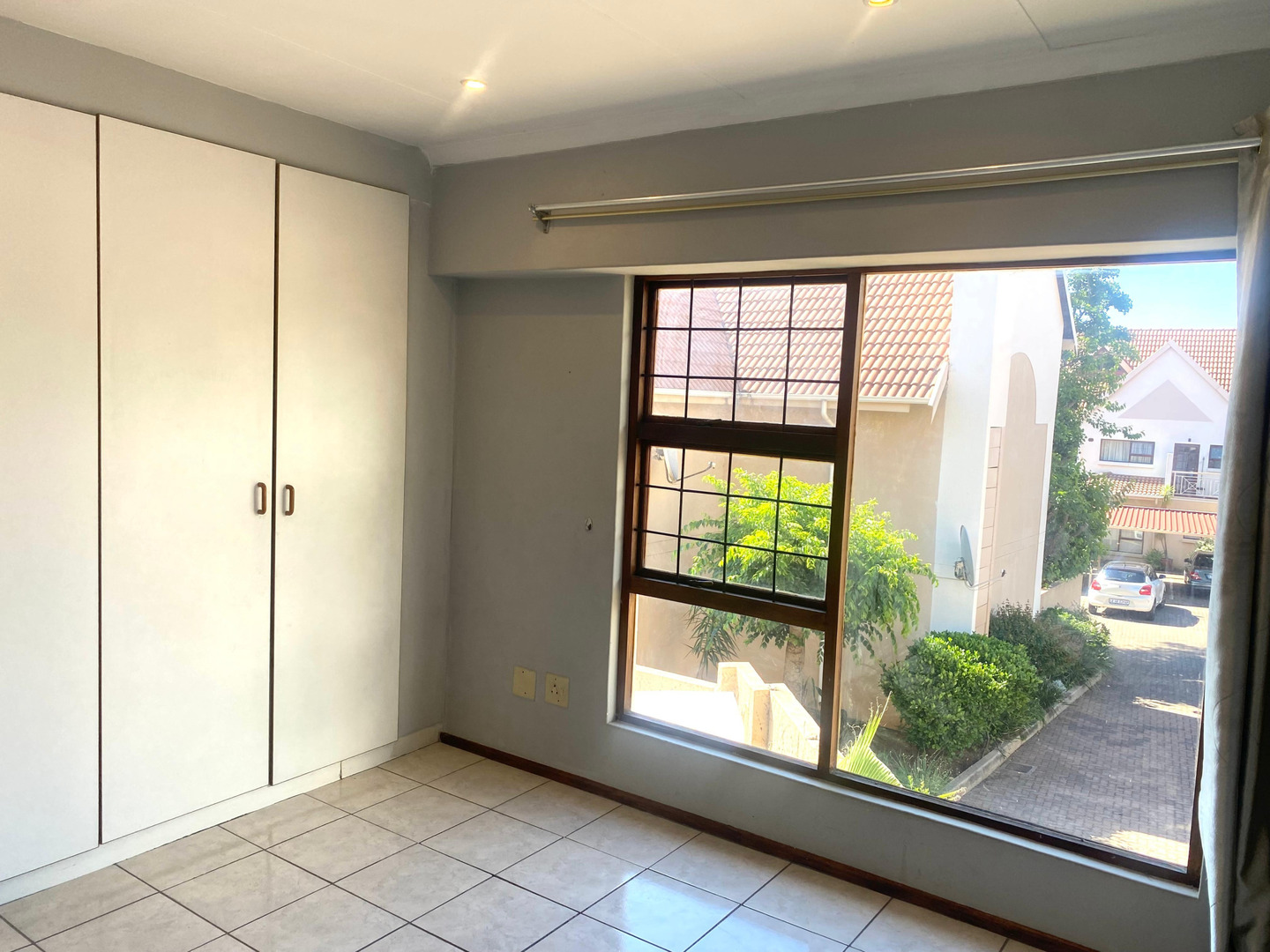 2 Bedroom Property for Sale in Glen Atholl Gauteng