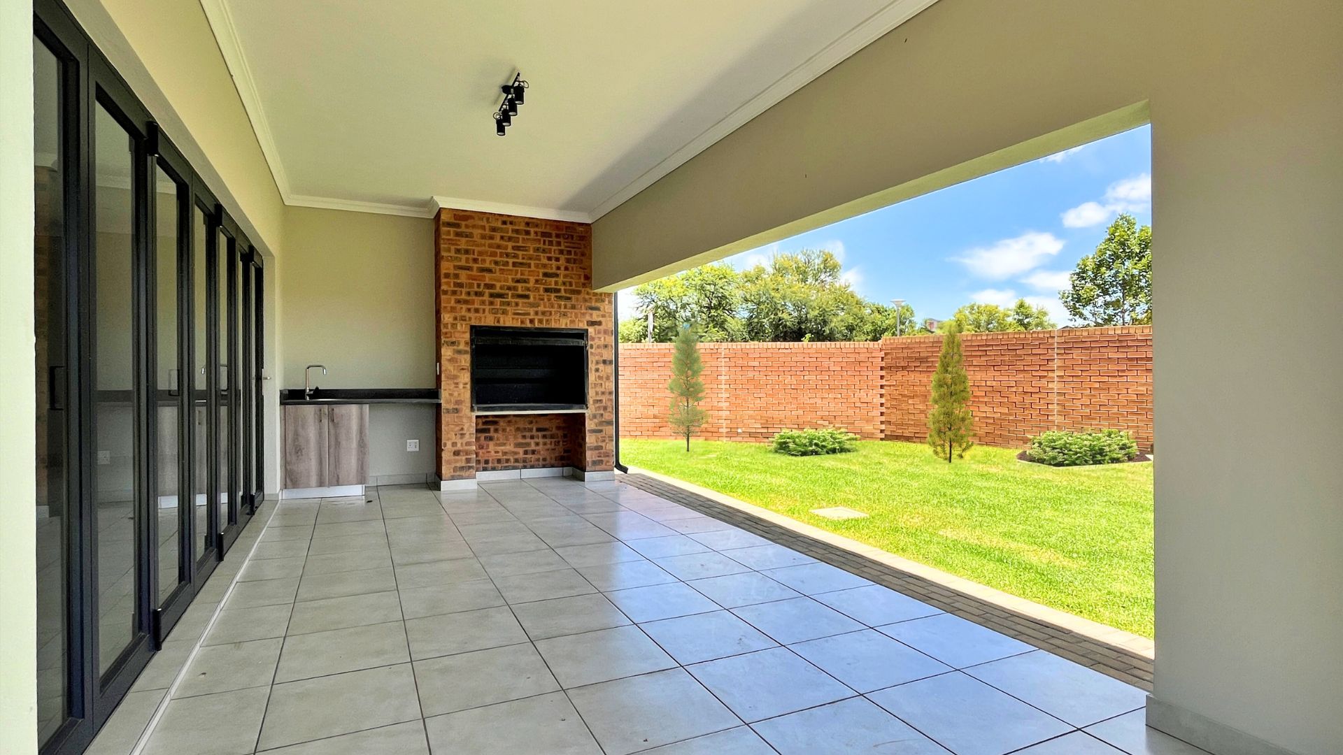 4 Bedroom Property for Sale in Six Fountains Residential Estate Gauteng