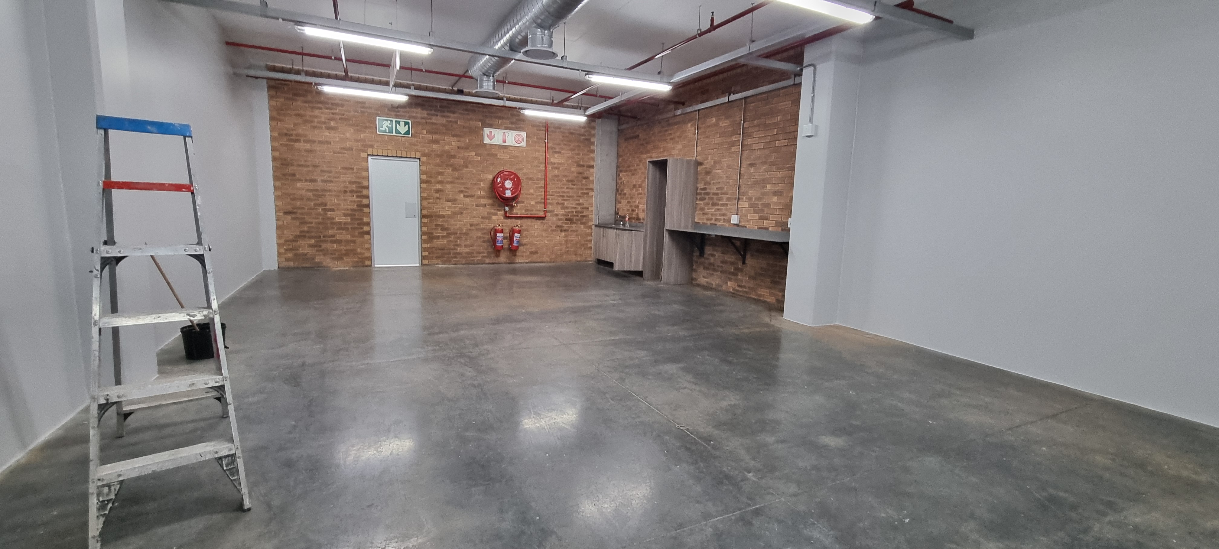 To Let commercial Property for Rent in Pomona Gauteng