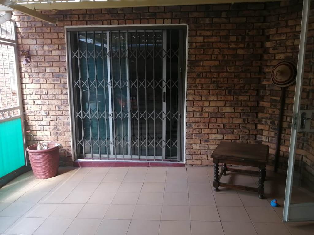 1 Bedroom Property for Sale in Clarina Gauteng