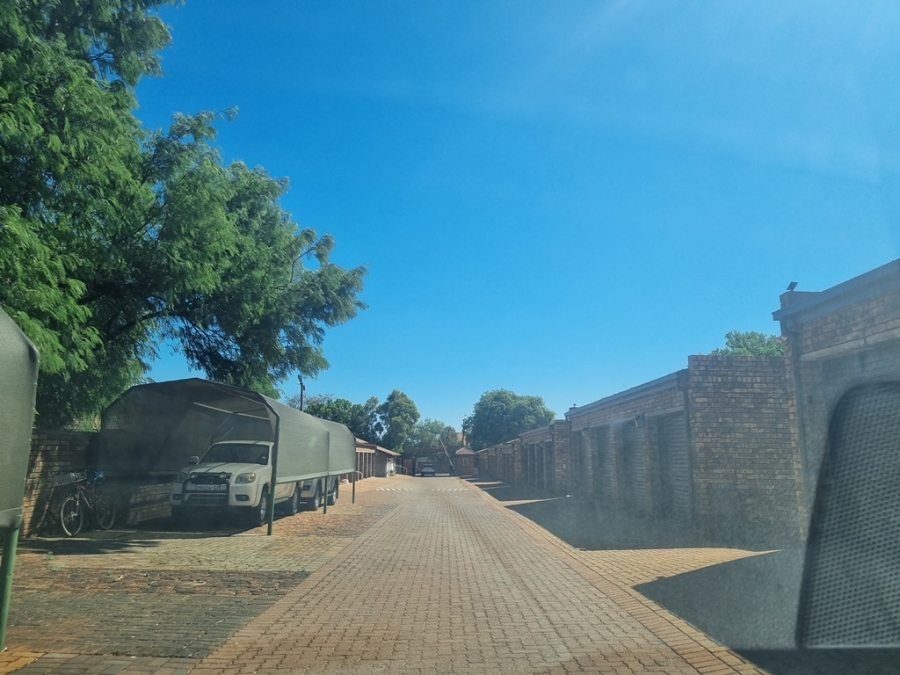 1 Bedroom Property for Sale in Clarina Gauteng