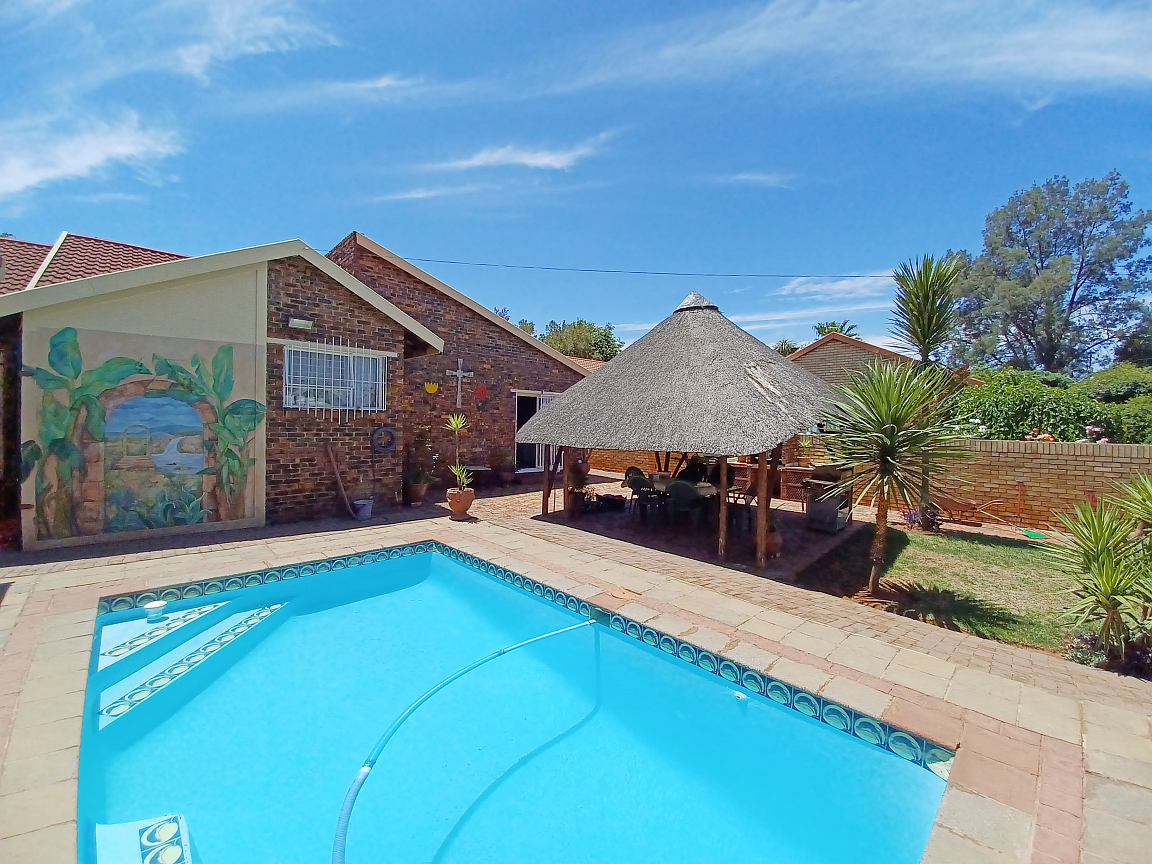 3 Bedroom Property for Sale in Vanderbijlpark SE 4 Gauteng