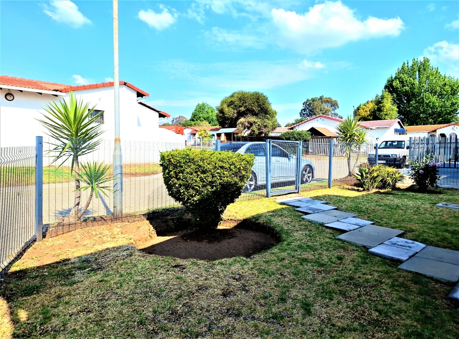 3 Bedroom Property for Sale in Ormonde Gauteng