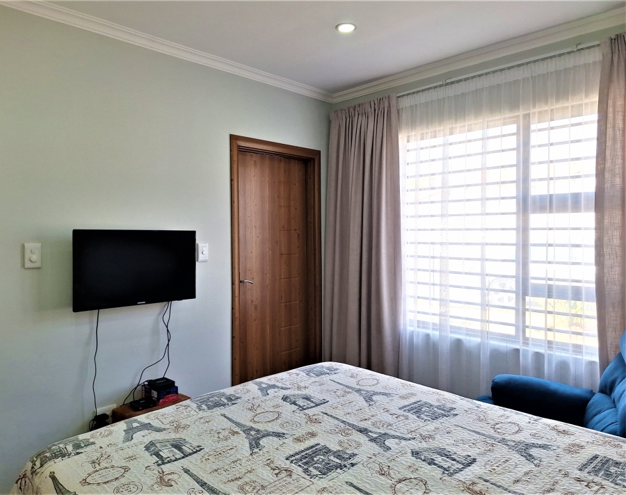 3 Bedroom Property for Sale in Ormonde Gauteng