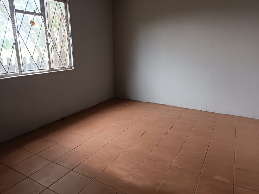 To Let 2 Bedroom Property for Rent in Mullerstuine Gauteng