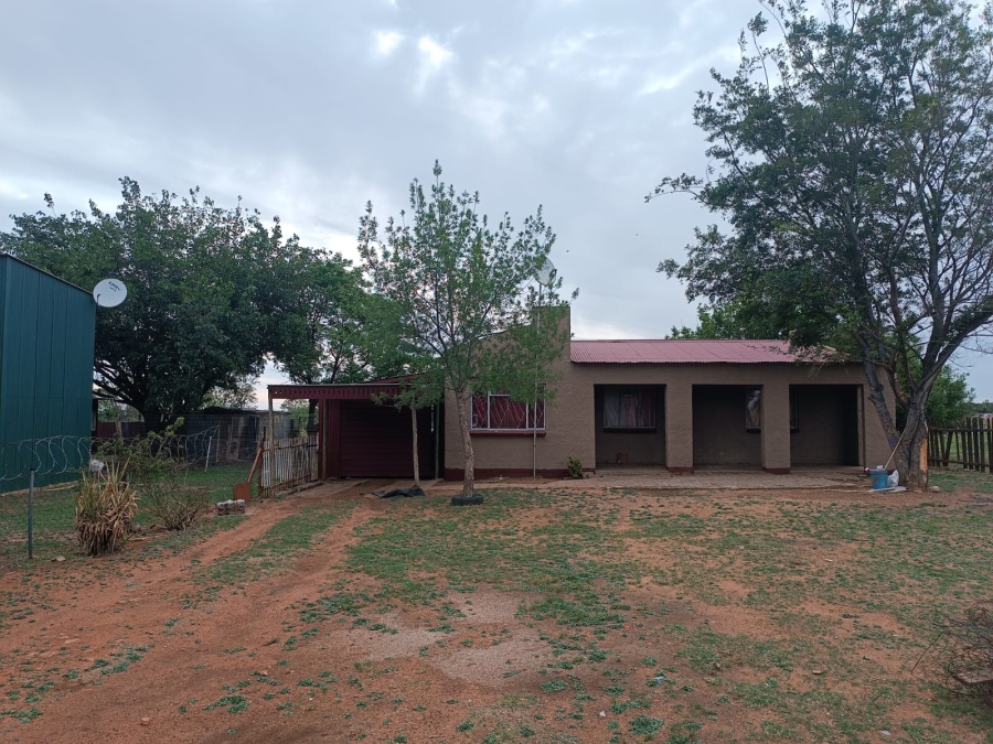 To Let 2 Bedroom Property for Rent in Mullerstuine Gauteng